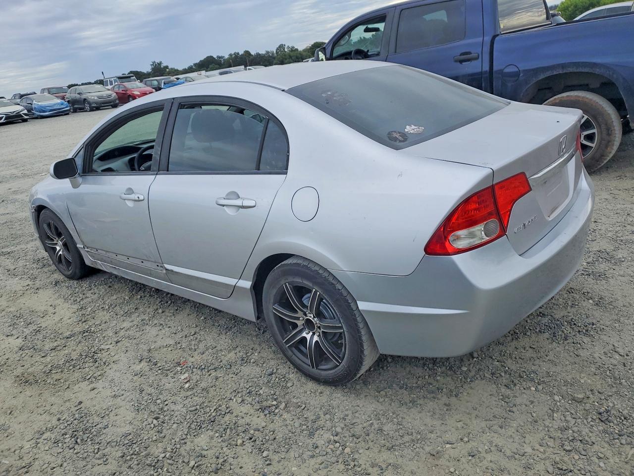 2010 Honda Civic Lx Silver vin: 19XFA1F58AE069494