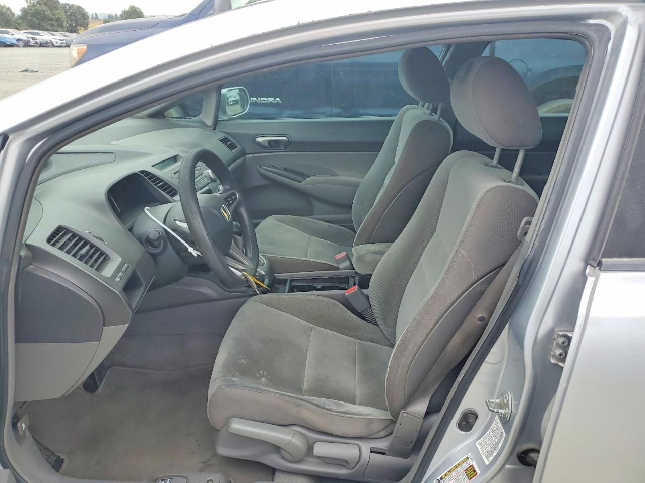 2010 Honda Civic Lx Silver vin: 19XFA1F58AE069494