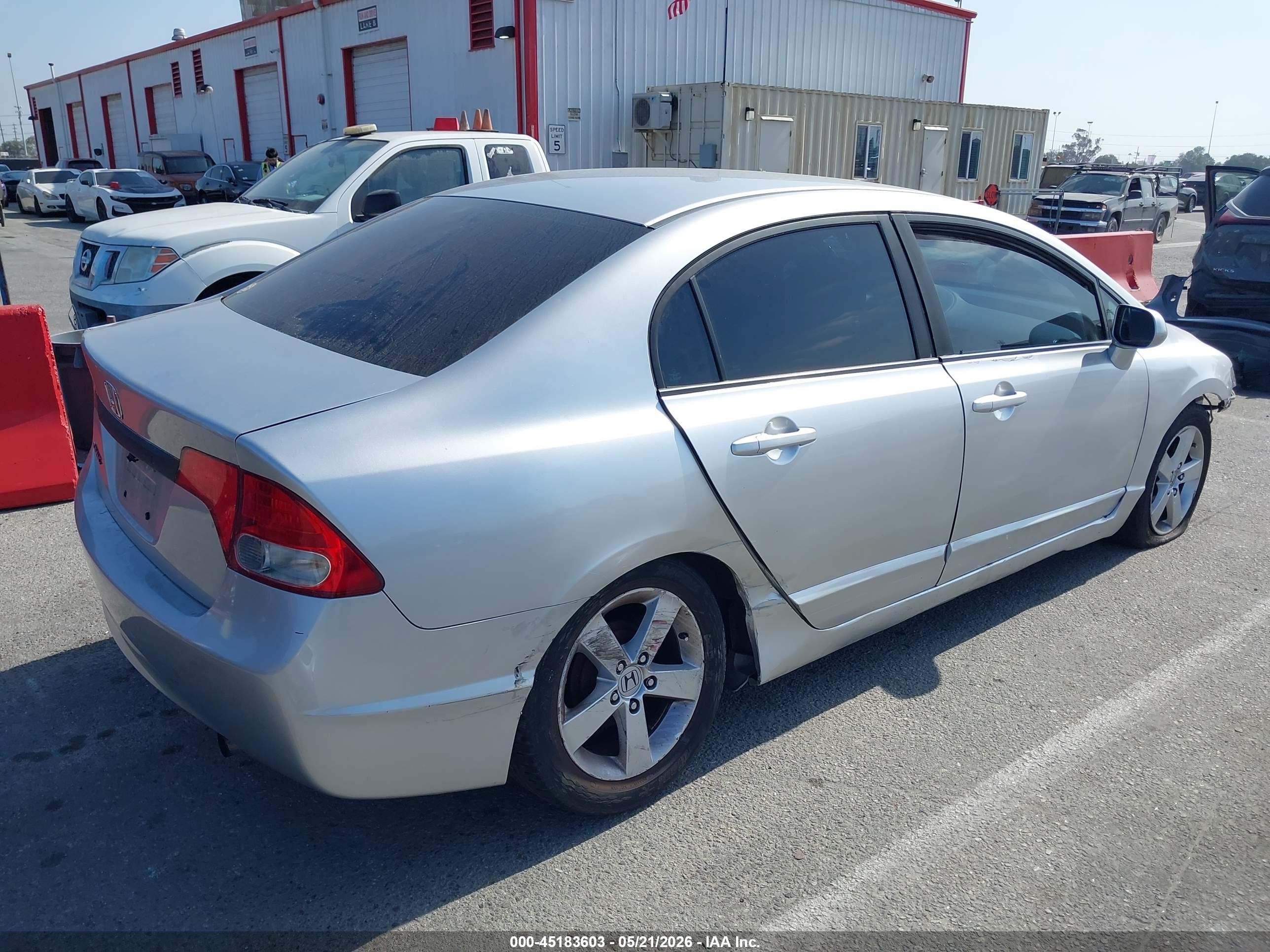2010 Honda Civic Lx Silver vin: 19XFA1F58AE073545