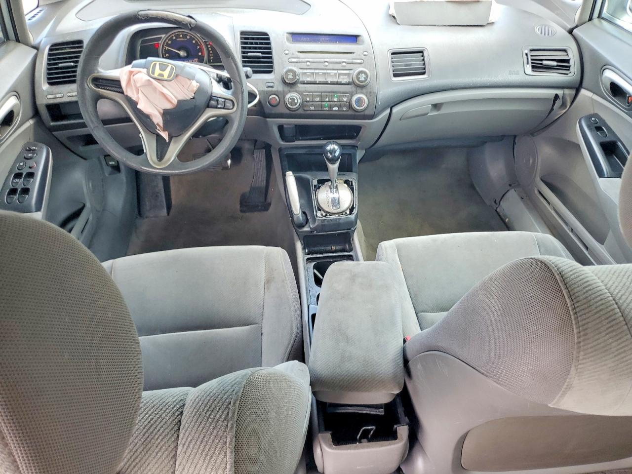 2011 Honda Civic Lx Silver vin: 19XFA1F58BE041387