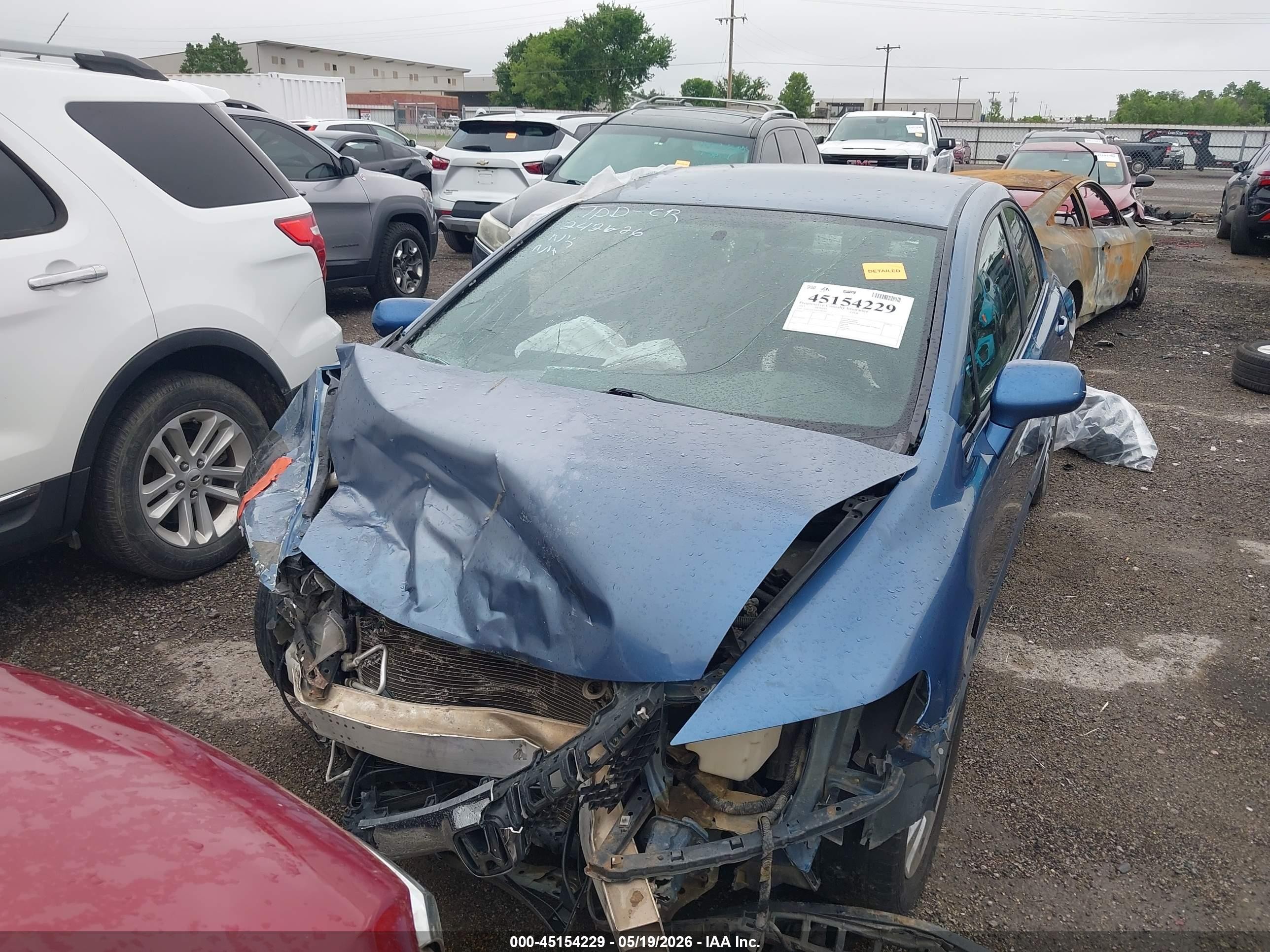 2011 Honda Civic Lx Синий vin: 19XFA1F58BE046900