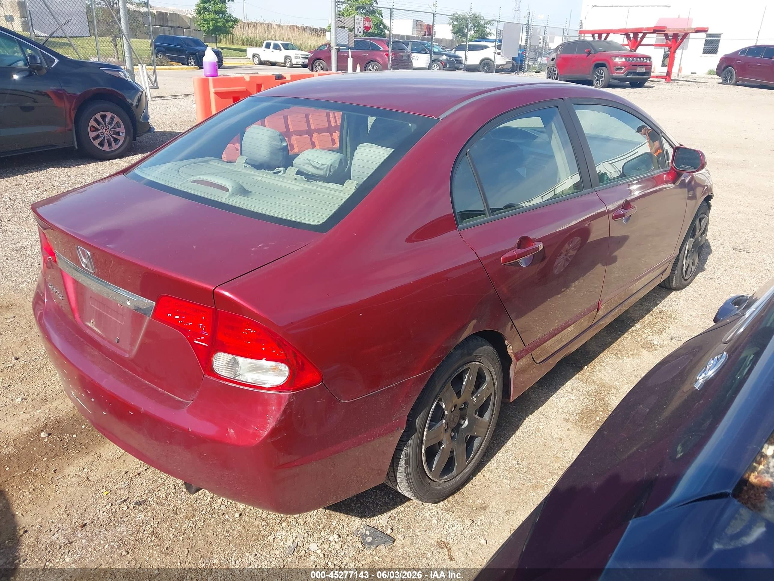 2010 Honda Civic Lx Red vin: 19XFA1F59AE014293