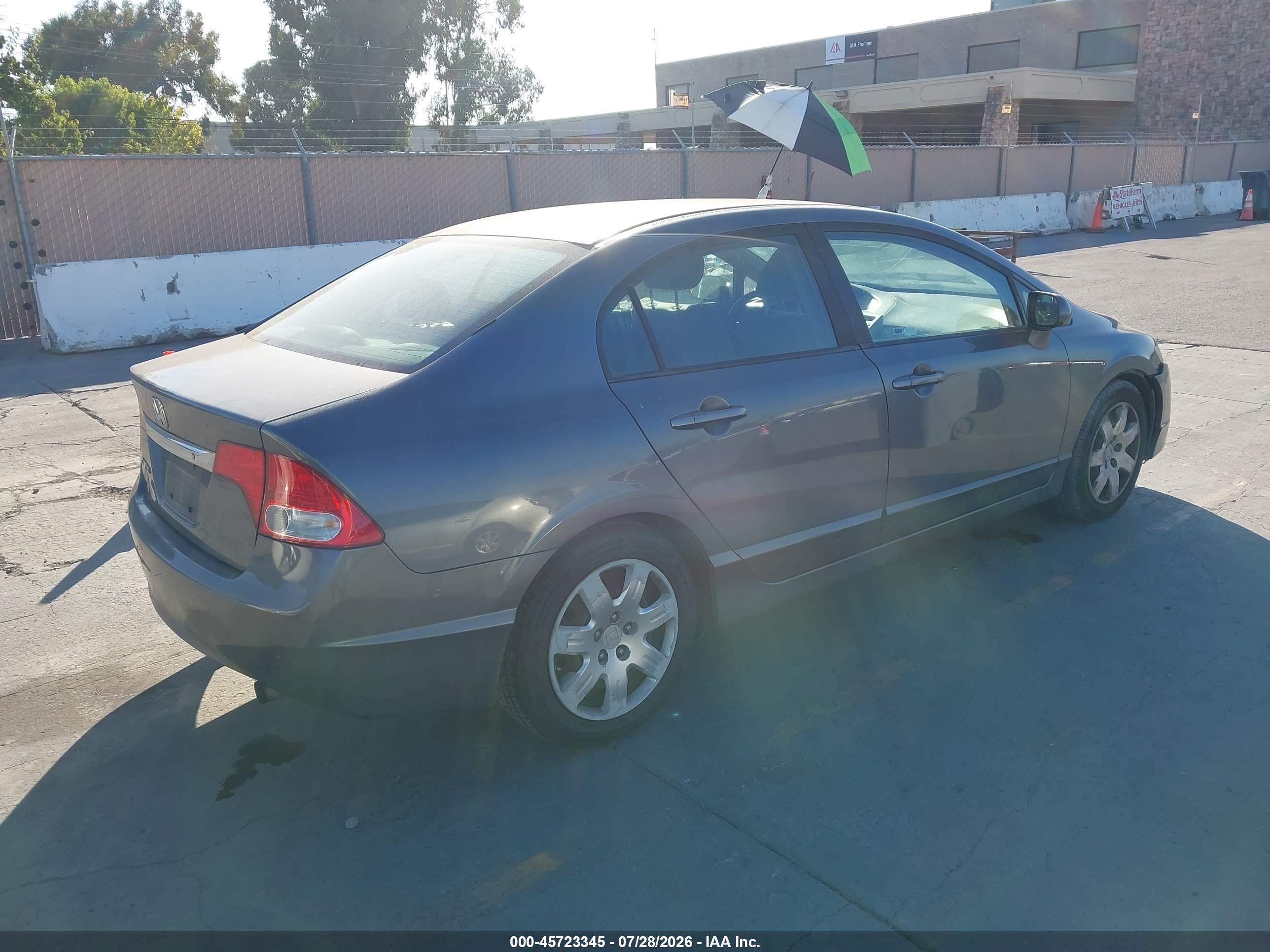 2010 Honda Civic Lx Серый vin: 19XFA1F59AE031059