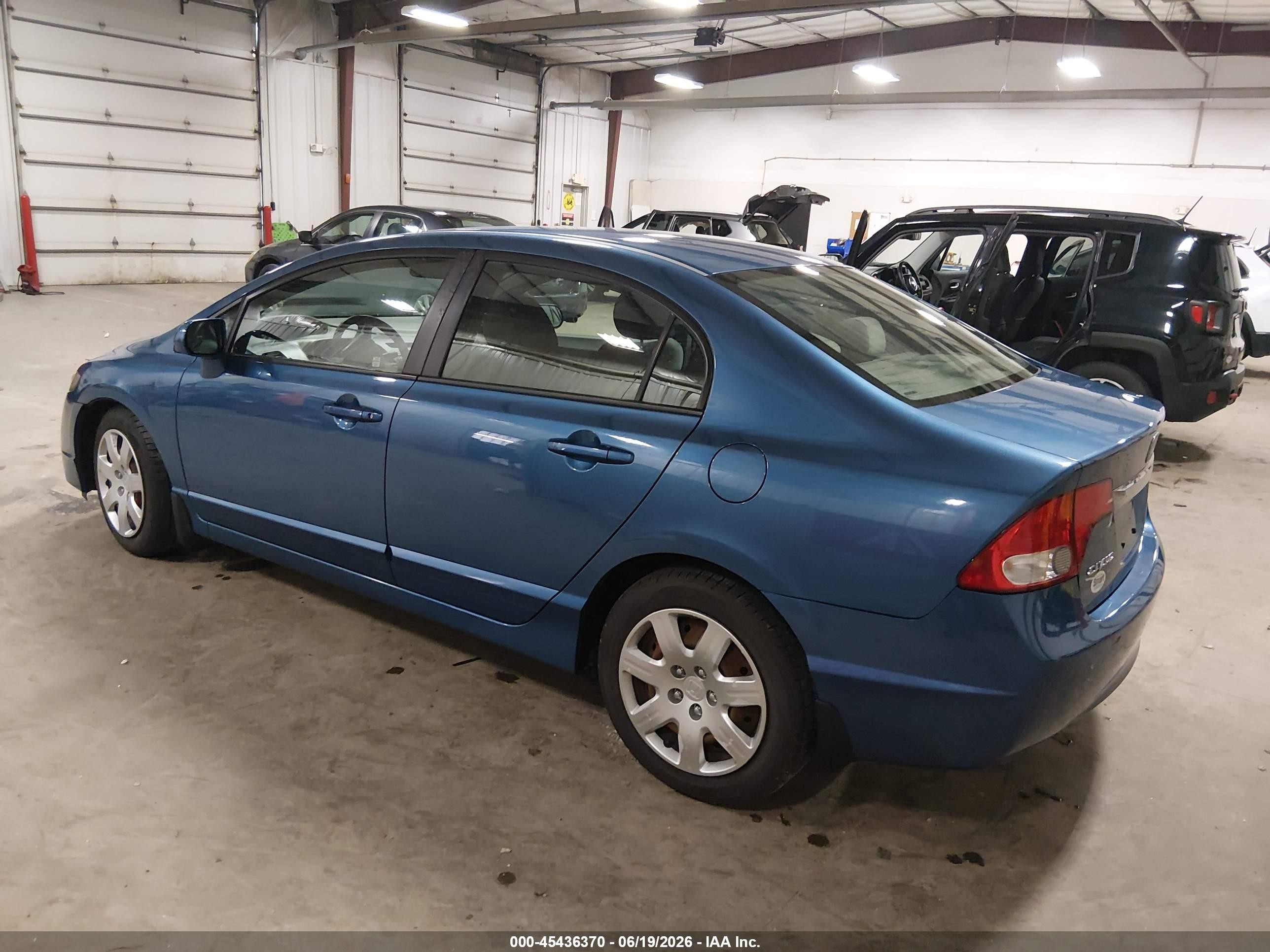 2011 Honda Civic Lx Blue vin: 19XFA1F59BE019365
