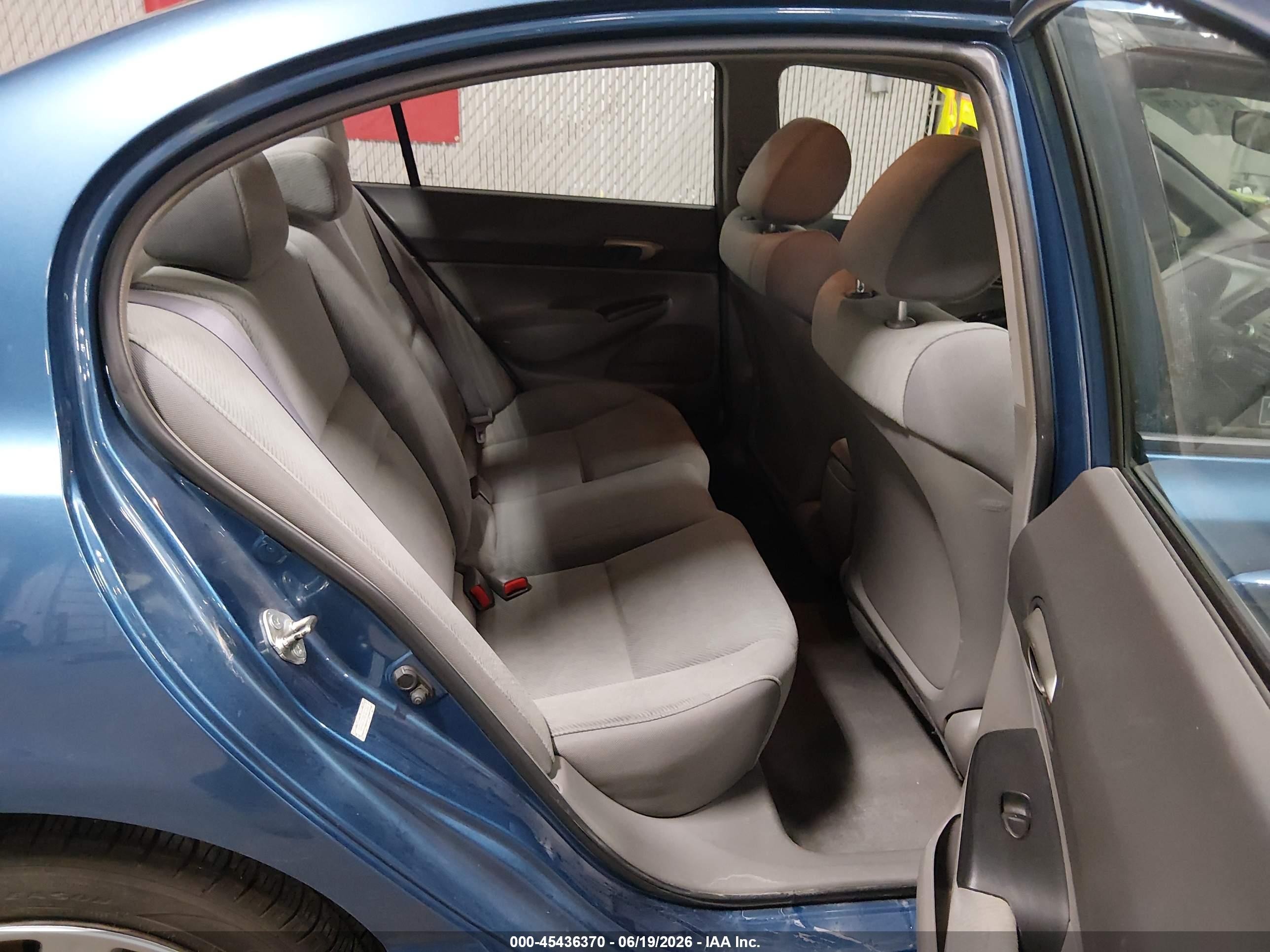 2011 Honda Civic Lx Blue vin: 19XFA1F59BE019365