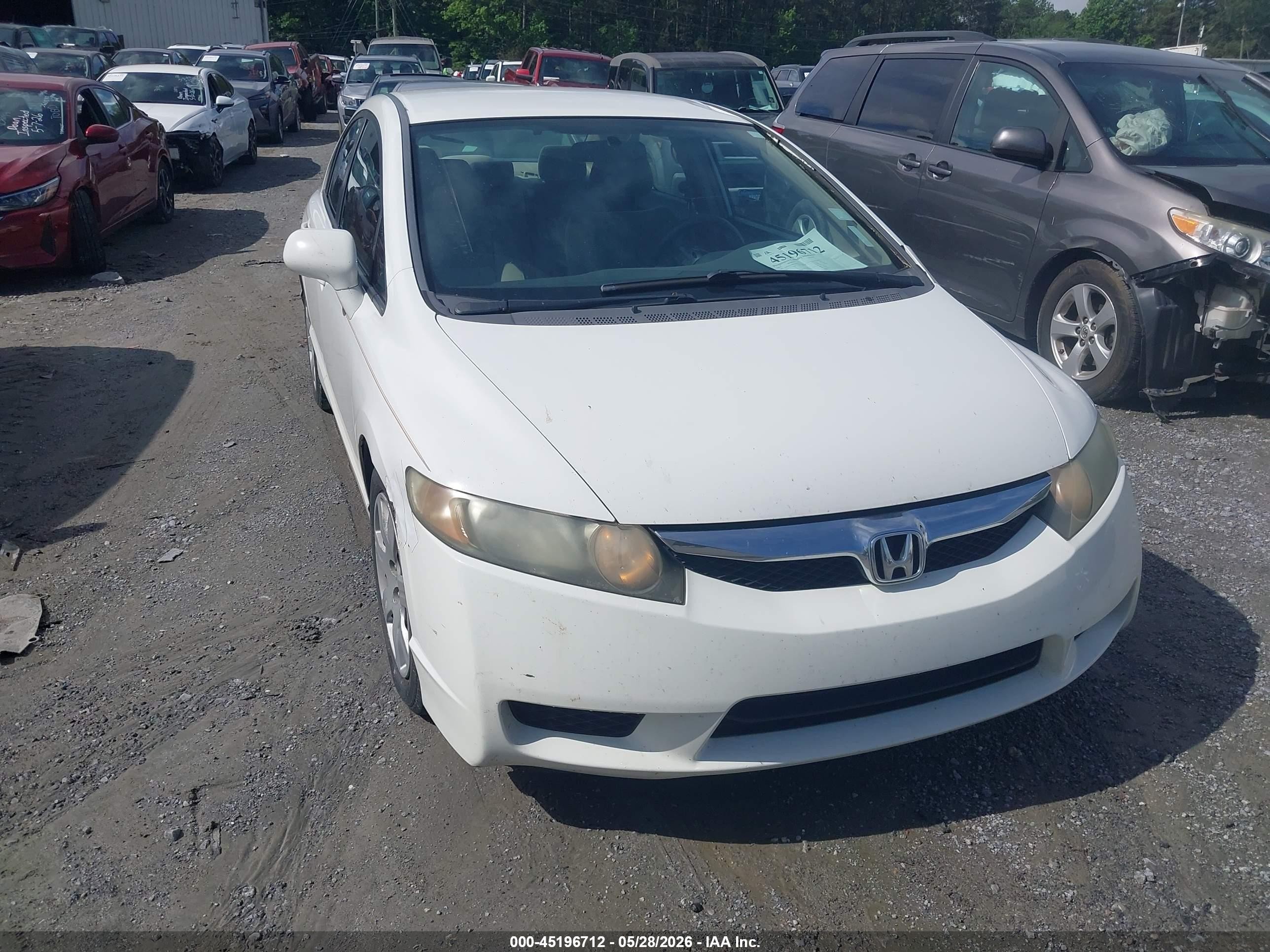 2011 Honda Civic Lx White vin: 19XFA1F59BE026252