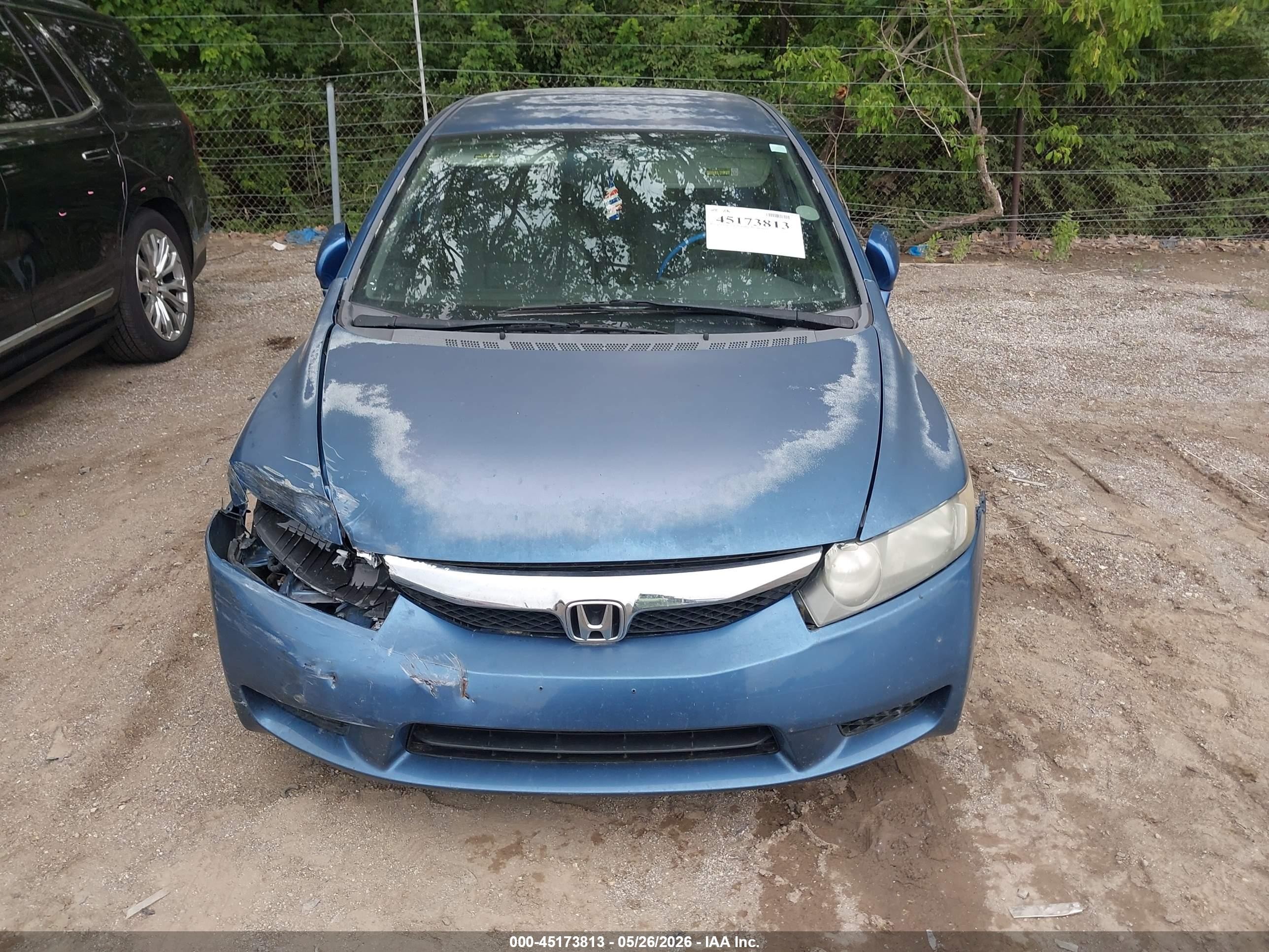 2010 Honda Civic Lx Blue vin: 19XFA1F5XAE005294
