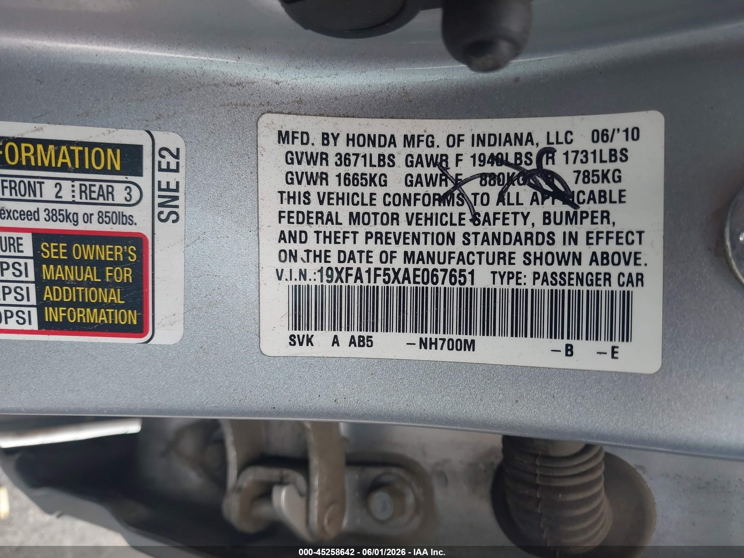 2010 Honda Civic Lx Silver vin: 19XFA1F5XAE067651
