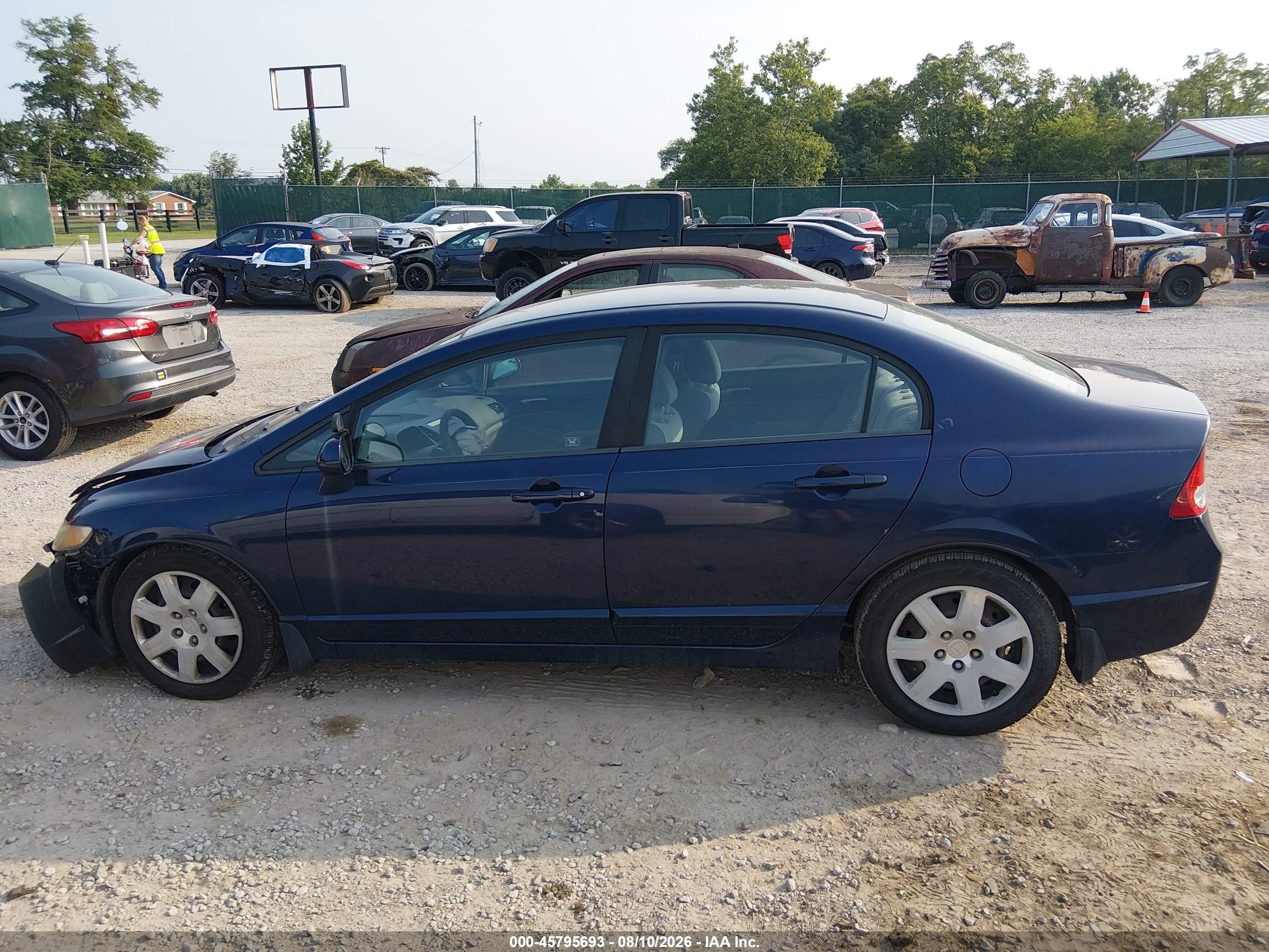 2010 Honda Civic Lx Blue vin: 19XFA1F5XAE086183
