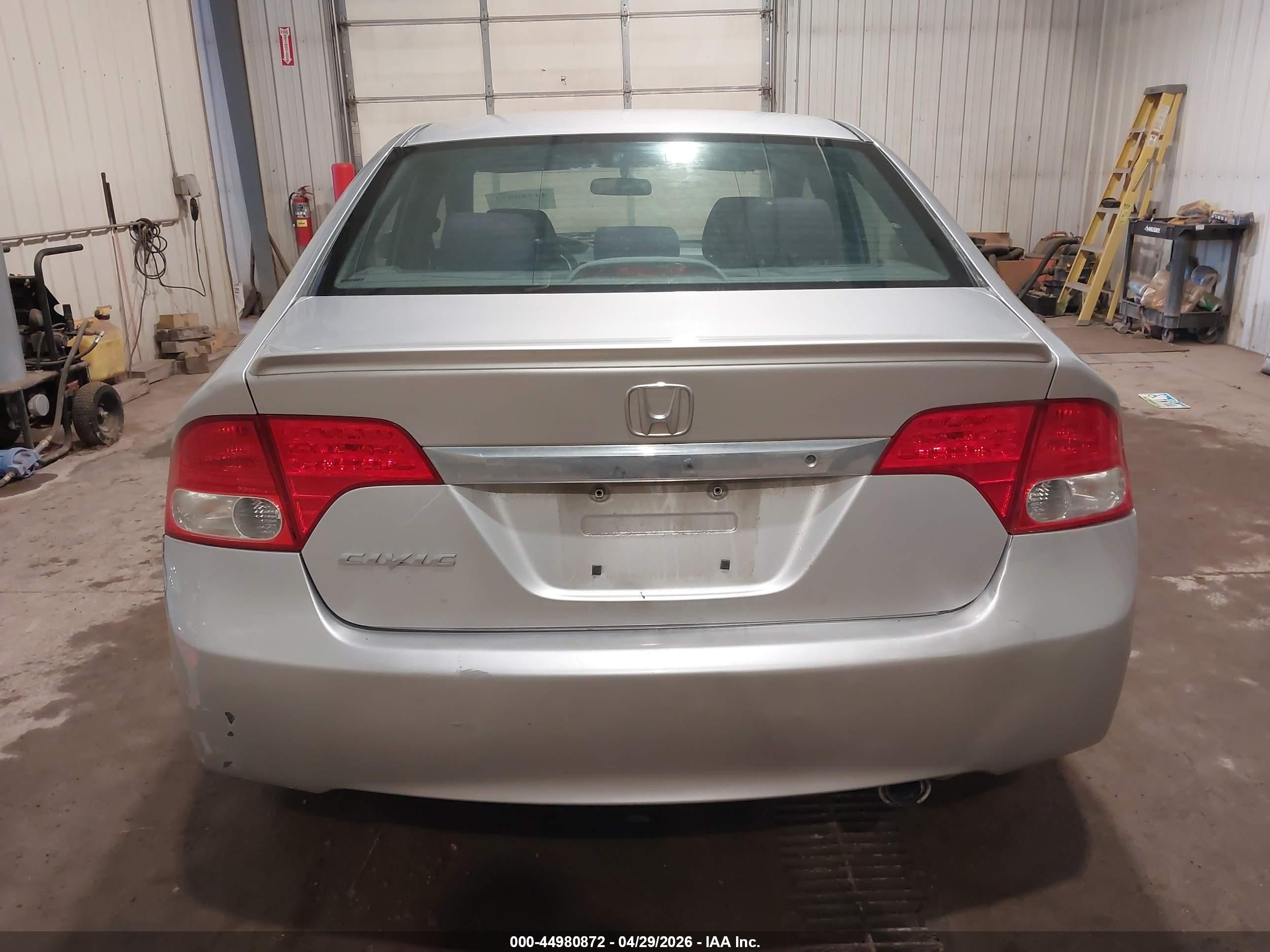2010 Honda Civic Lx-s Silver vin: 19XFA1F60AE065237