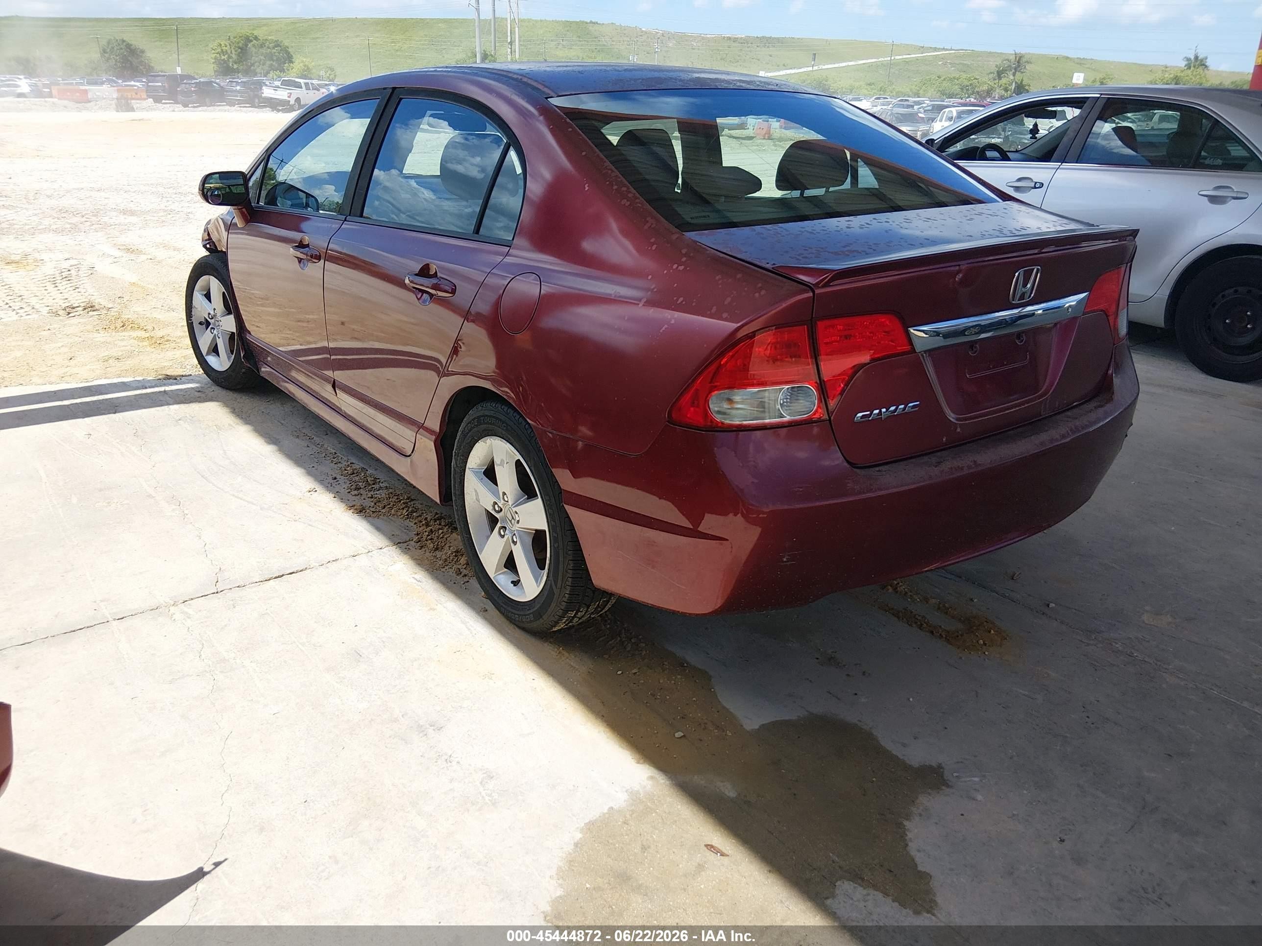 2011 Honda Civic Lx-s Red vin: 19XFA1F60BE015732
