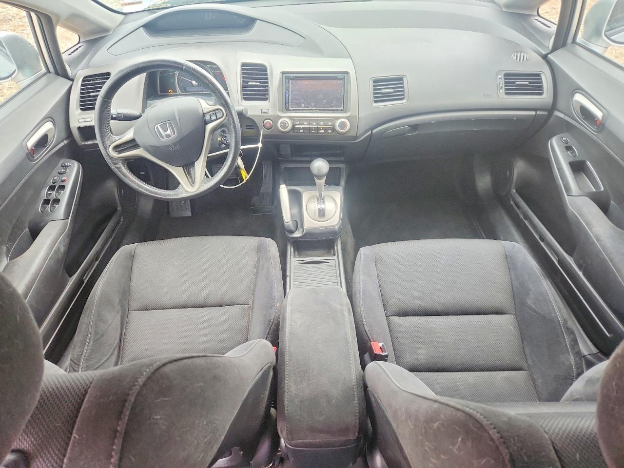 2011 Honda Civic Lx-s Серебряный vin: 19XFA1F61BE043085