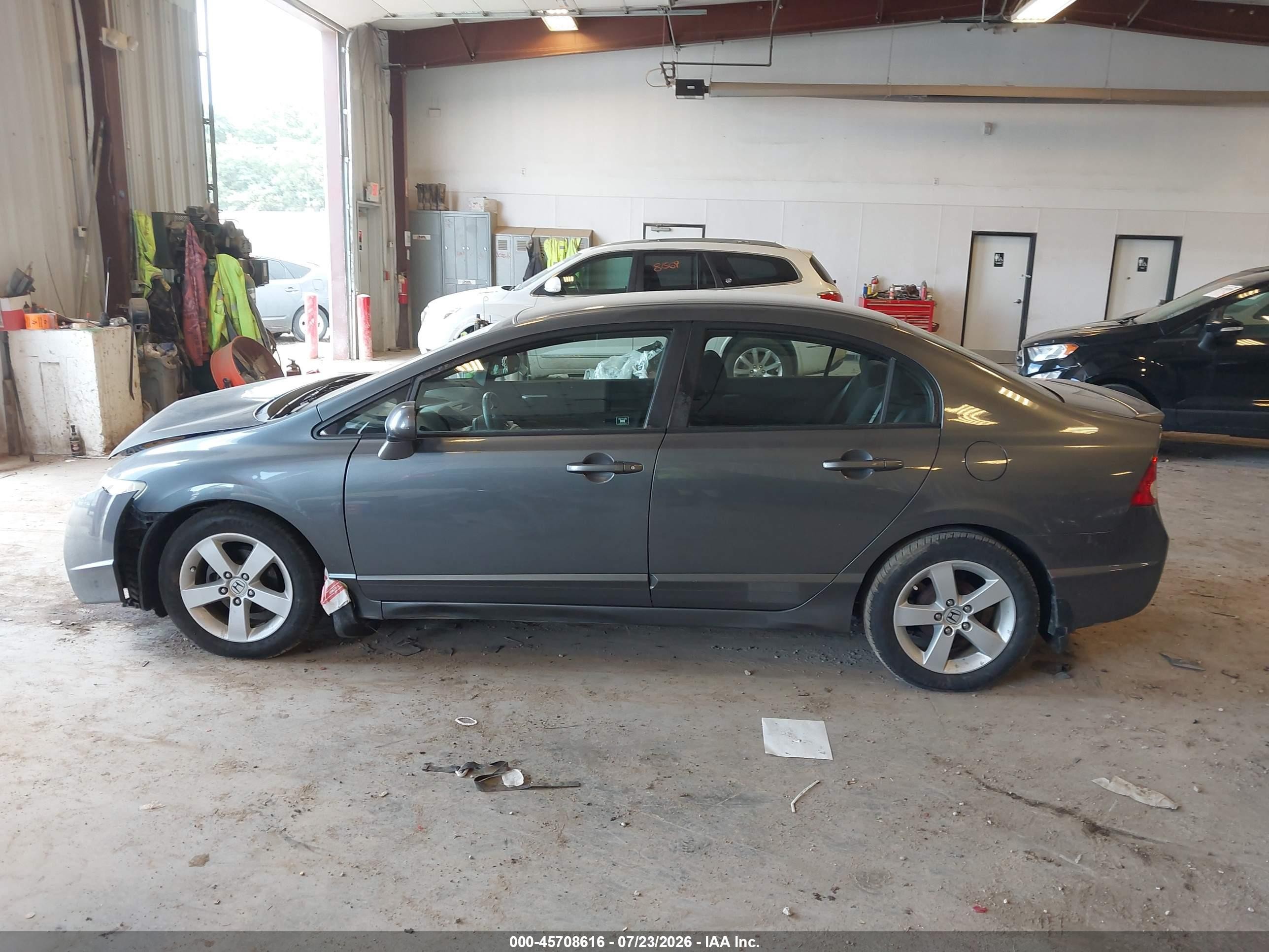2010 Honda Civic Lx-s Серый vin: 19XFA1F62AE019408