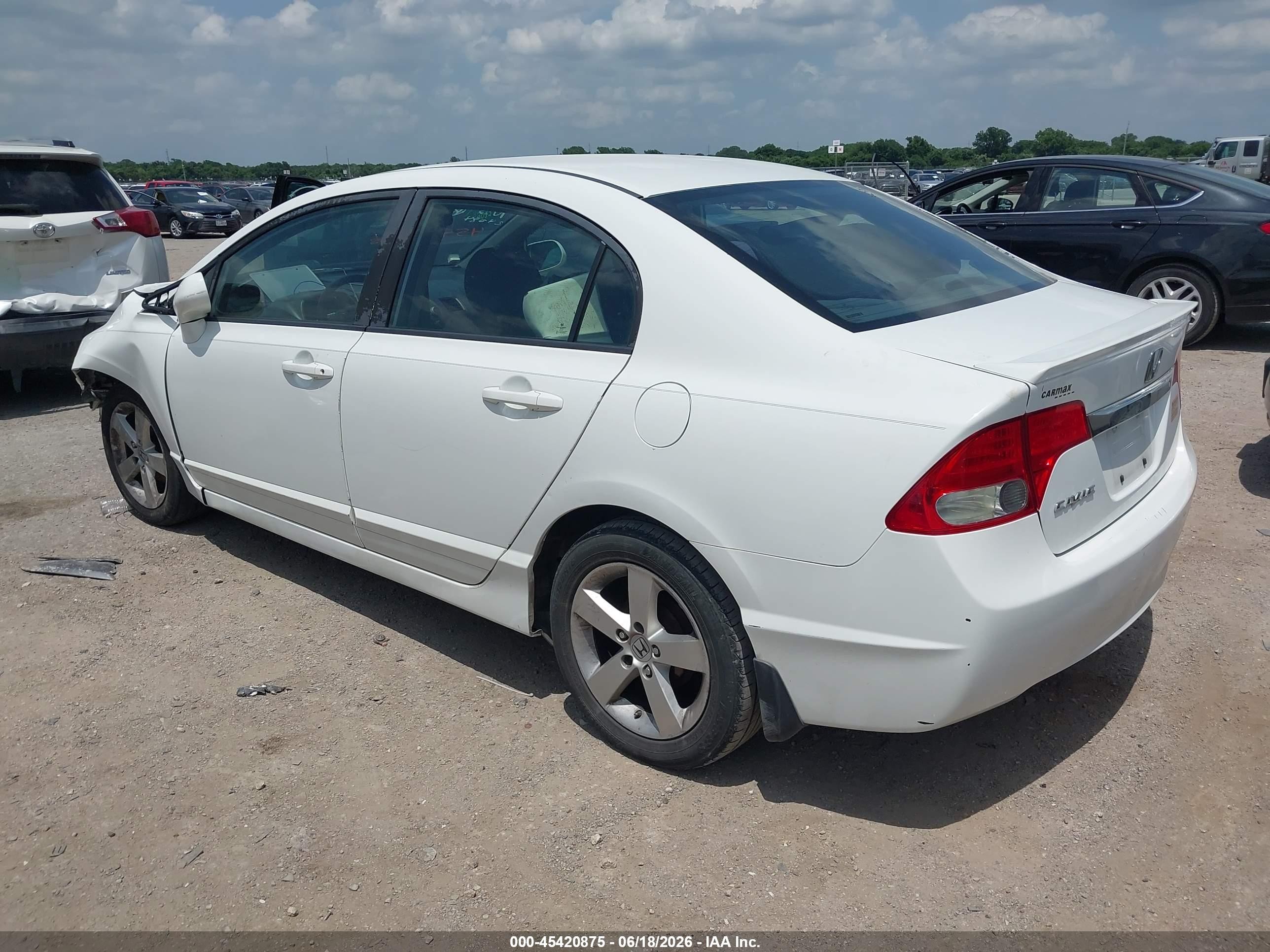 2011 Honda Civic Lx-s White vin: 19XFA1F65BE008632