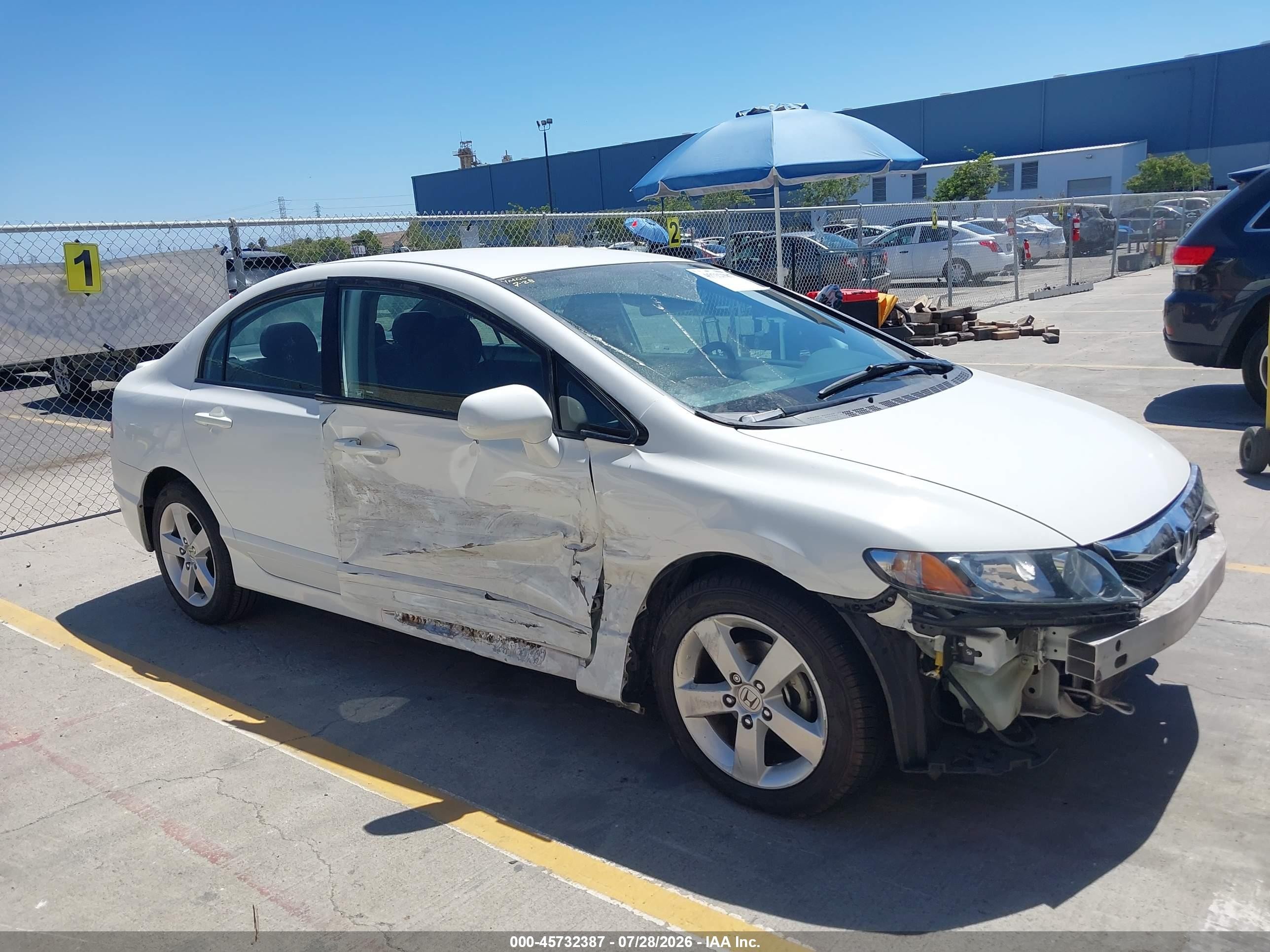 2011 Honda Civic Lx-s White vin: 19XFA1F66BE044796
