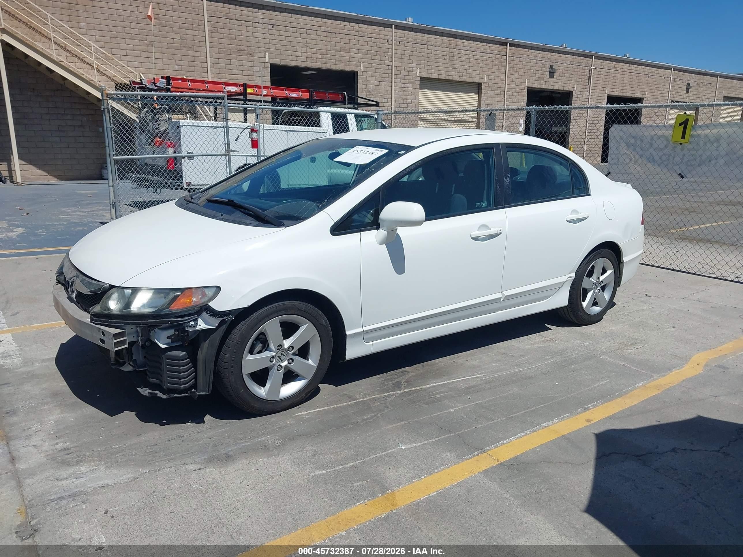 2011 Honda Civic Lx-s White vin: 19XFA1F66BE044796