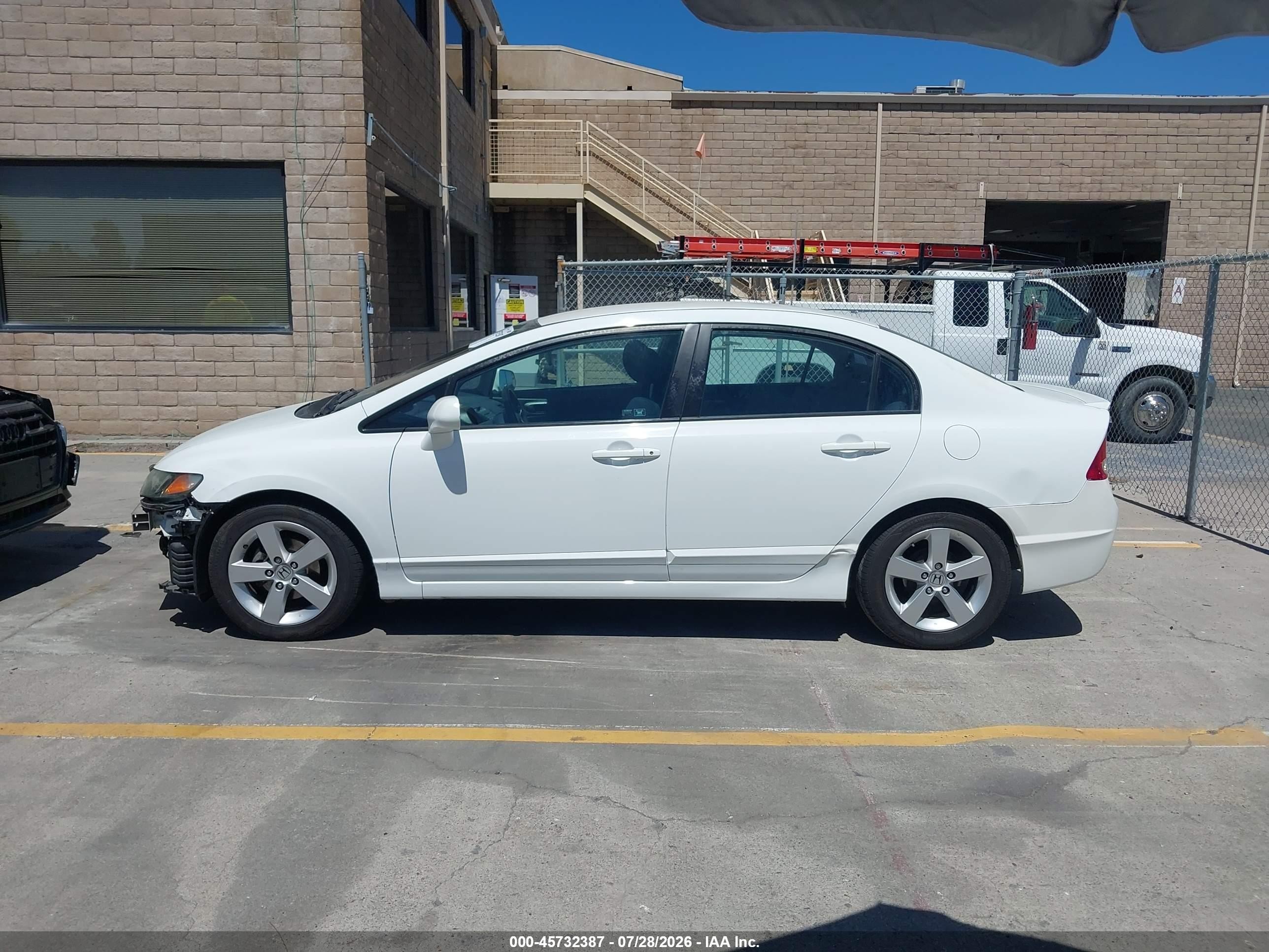 2011 Honda Civic Lx-s White vin: 19XFA1F66BE044796