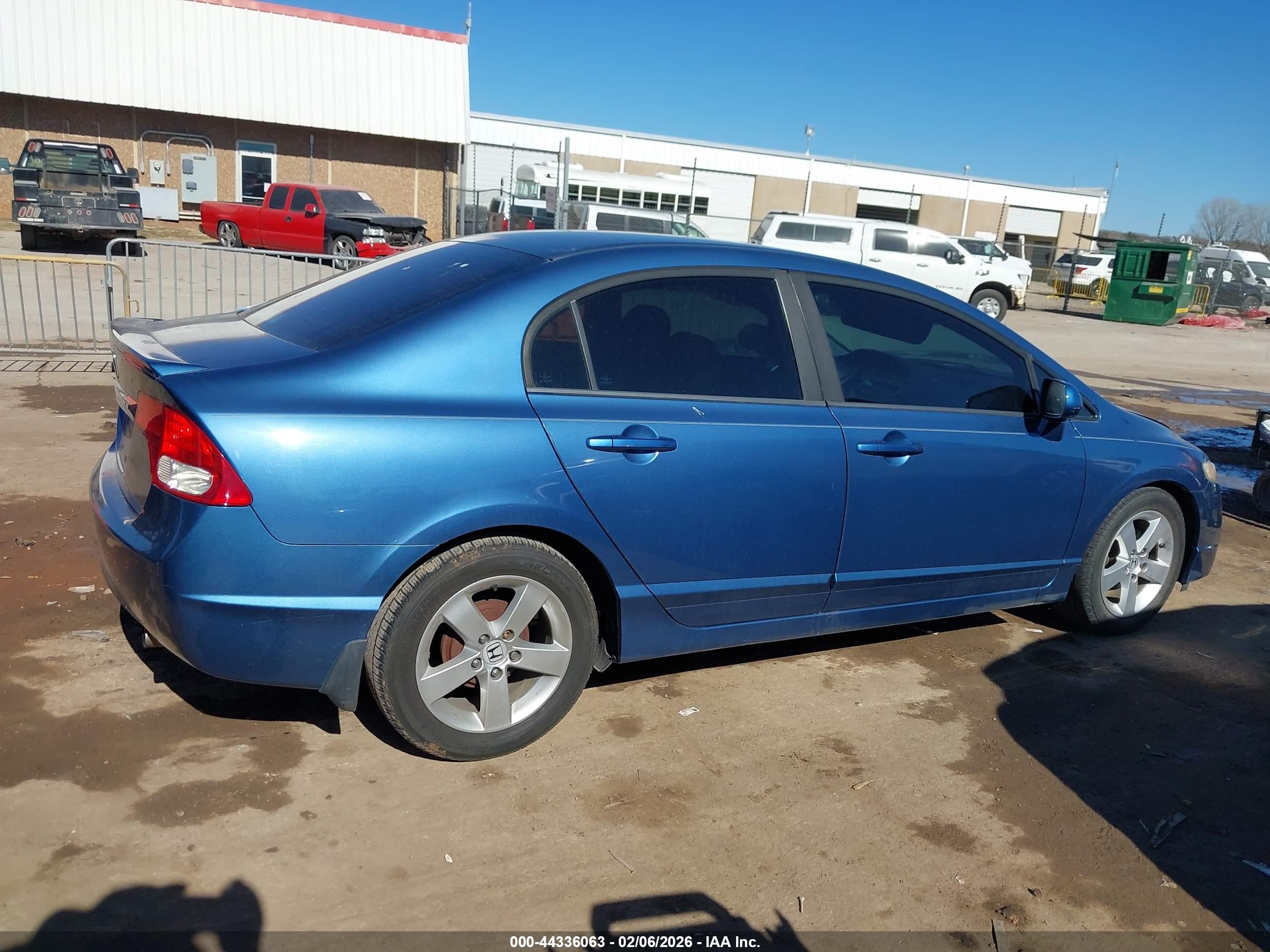 2010 Honda Civic Lx-s Синий vin: 19XFA1F68AE073036