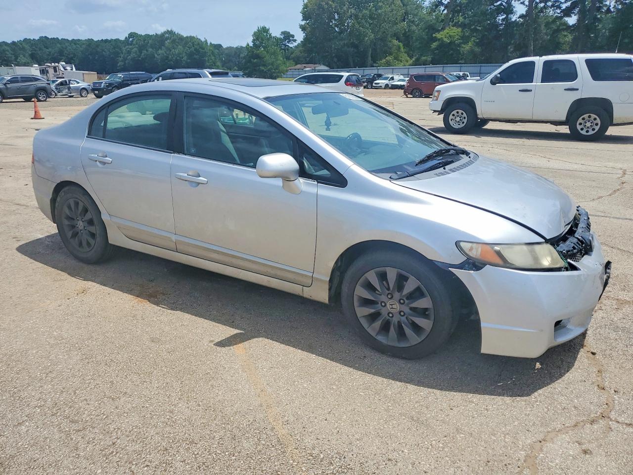 2010 Honda Civic Серебряный vin: 19XFA1F81AE035584