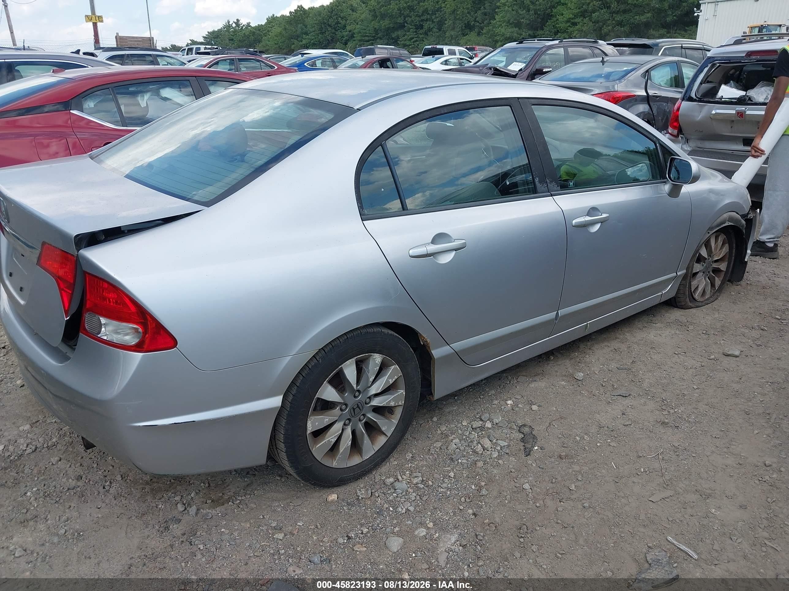 2010 Honda Civic Ex Silver vin: 19XFA1F82AE087192