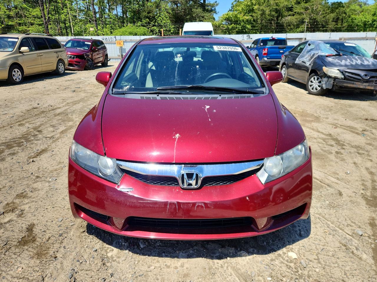 2011 Honda Civic Burgundy vin: 19XFA1F84BE014133