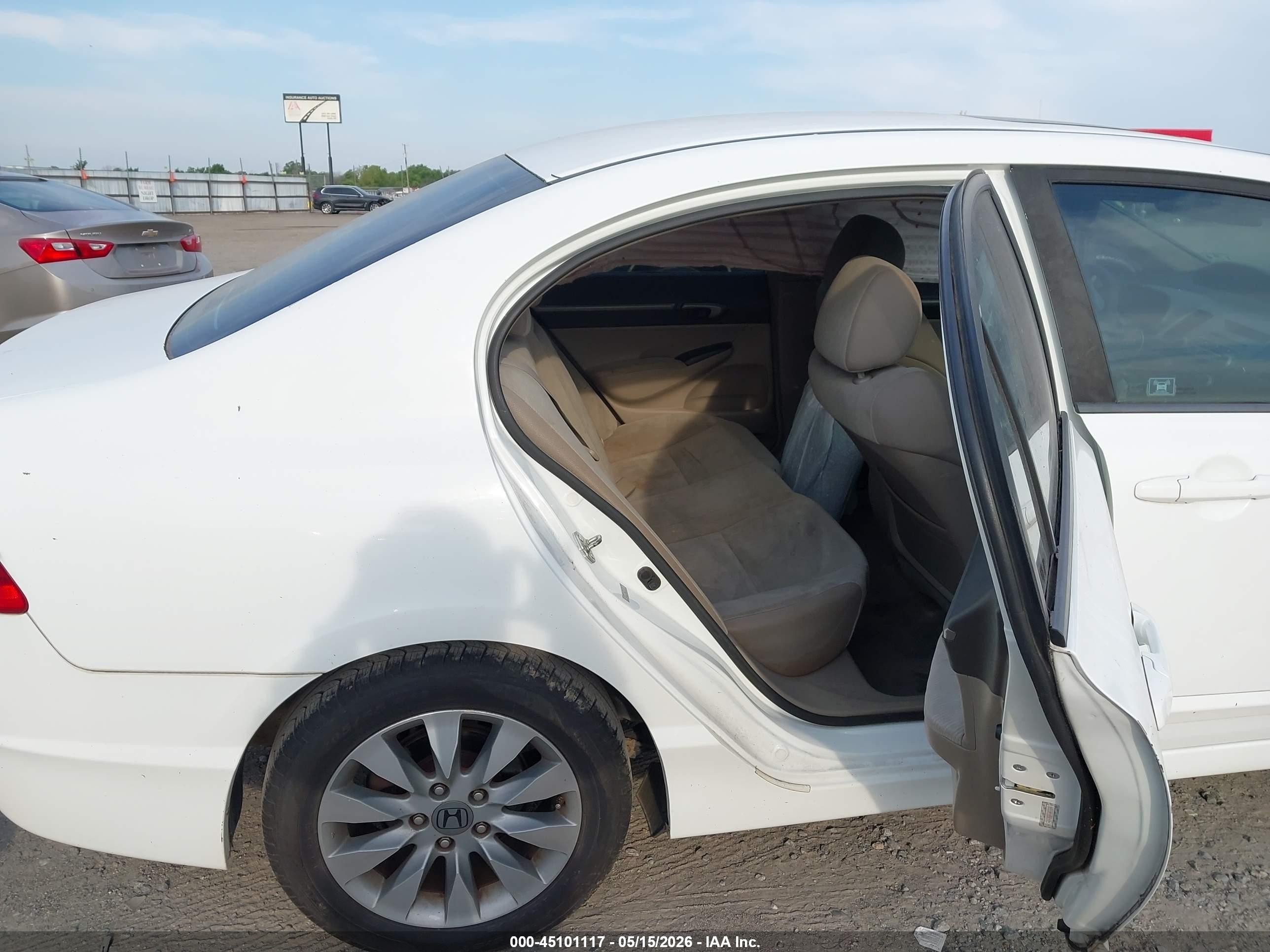 2011 Honda Civic Ex White vin: 19XFA1F85BE003559