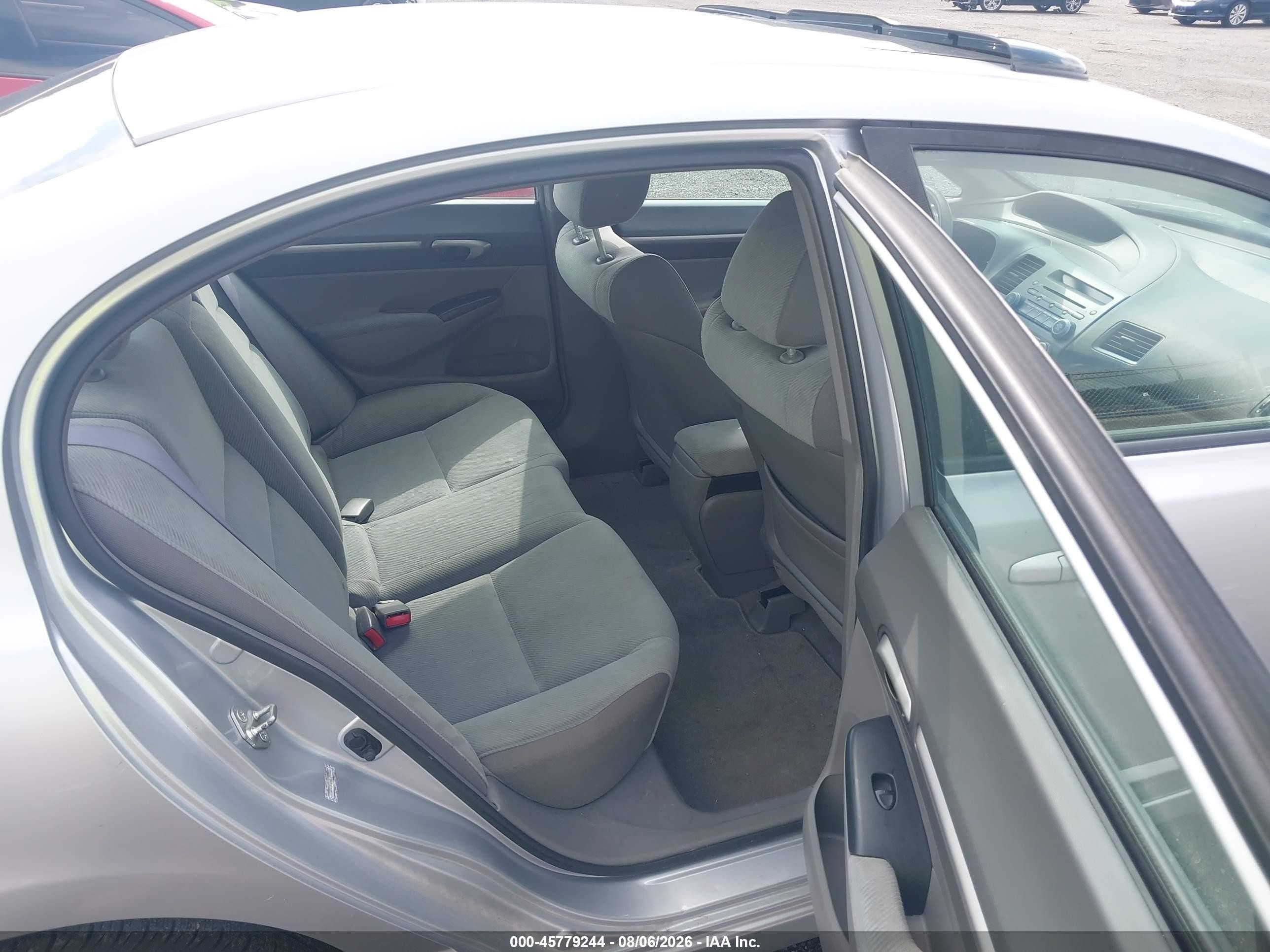 2010 Honda Civic Ex Silver vin: 19XFA1F86AE042675
