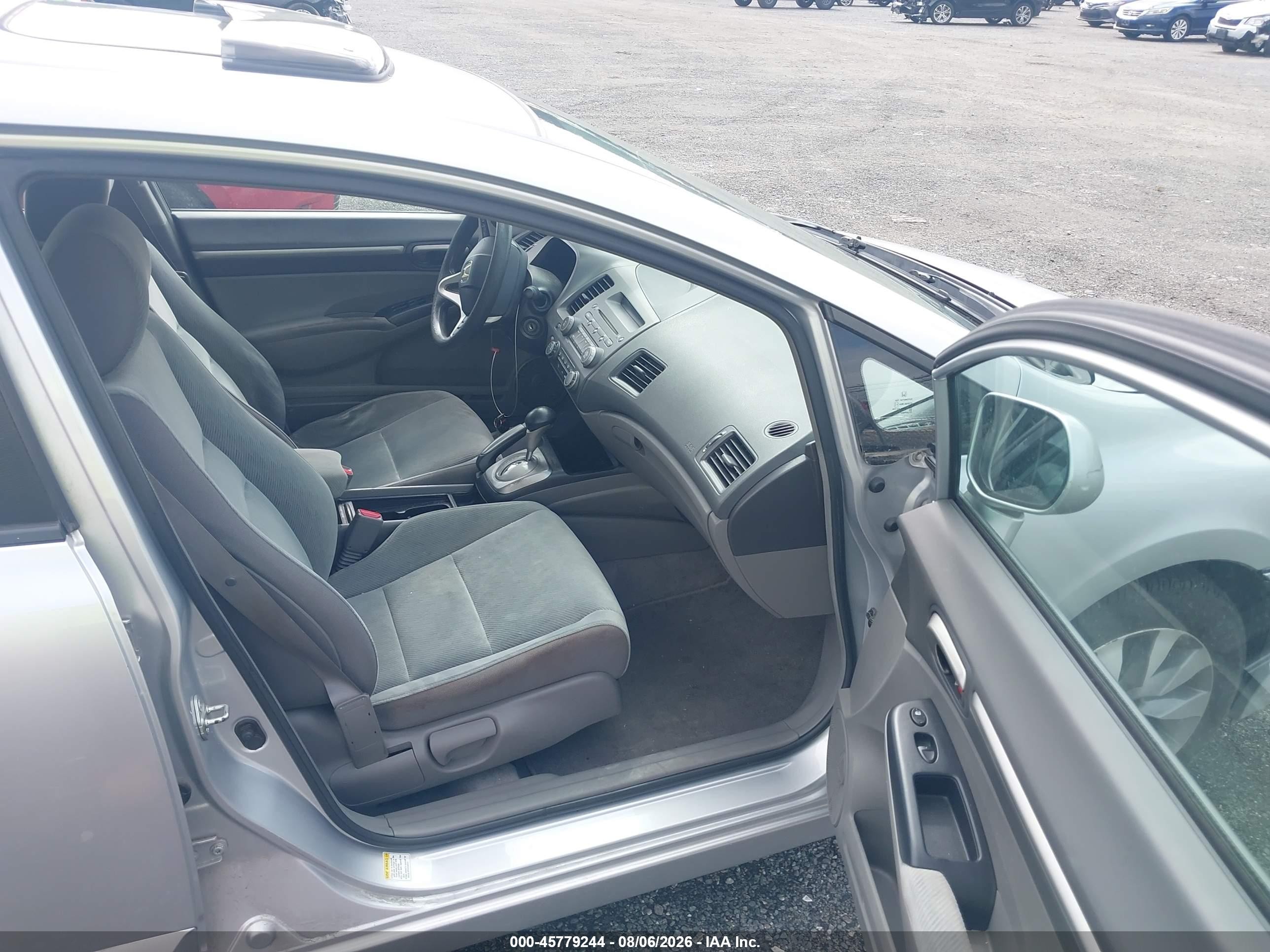 2010 Honda Civic Ex Silver vin: 19XFA1F86AE042675