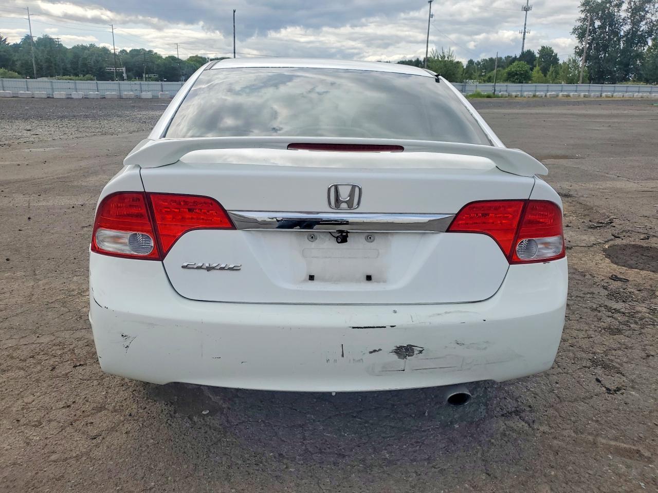 2011 Honda Civic Ex White vin: 19XFA1F86BE027157