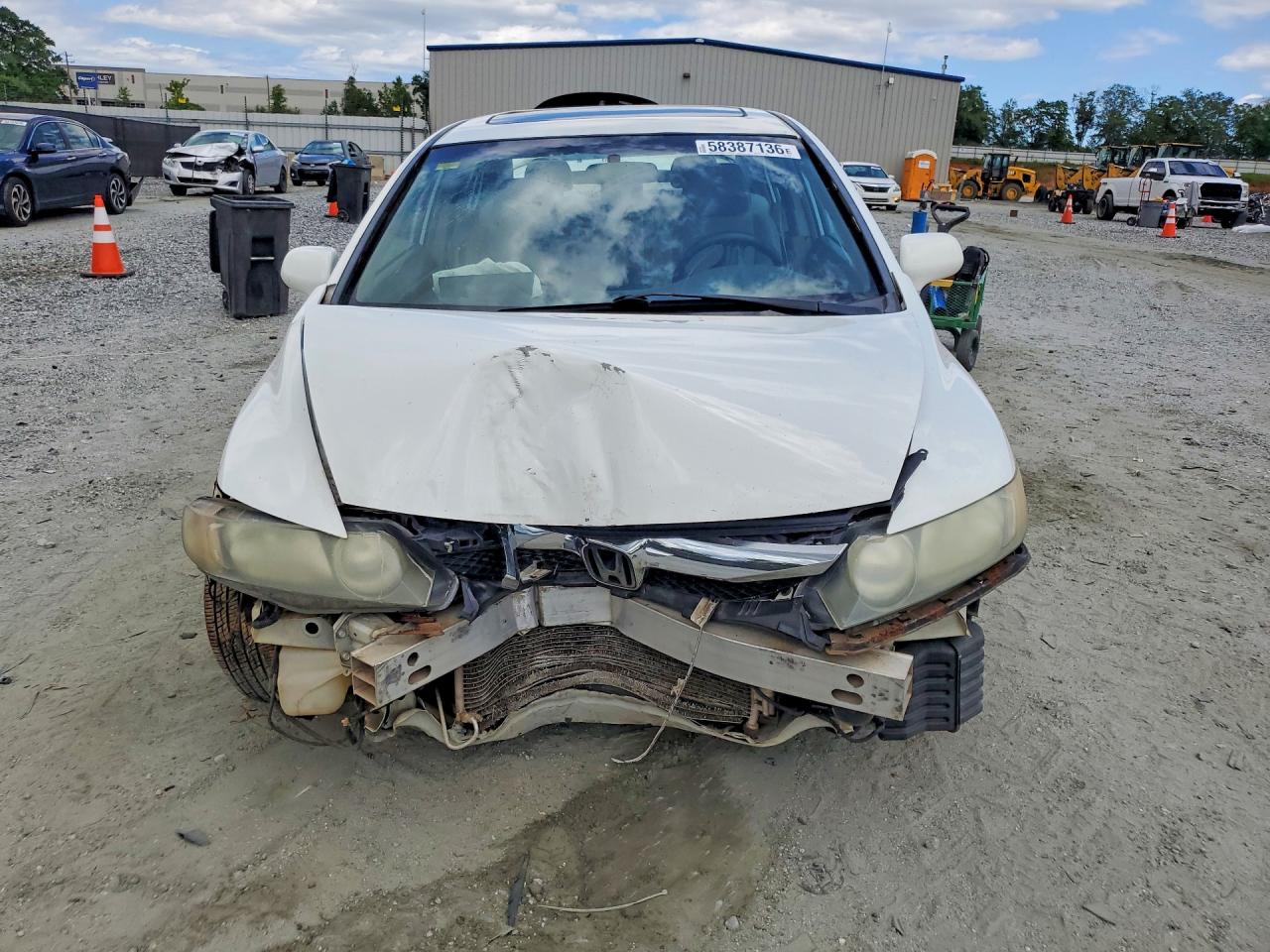2010 Honda Civic White vin: 19XFA1F88AE060921