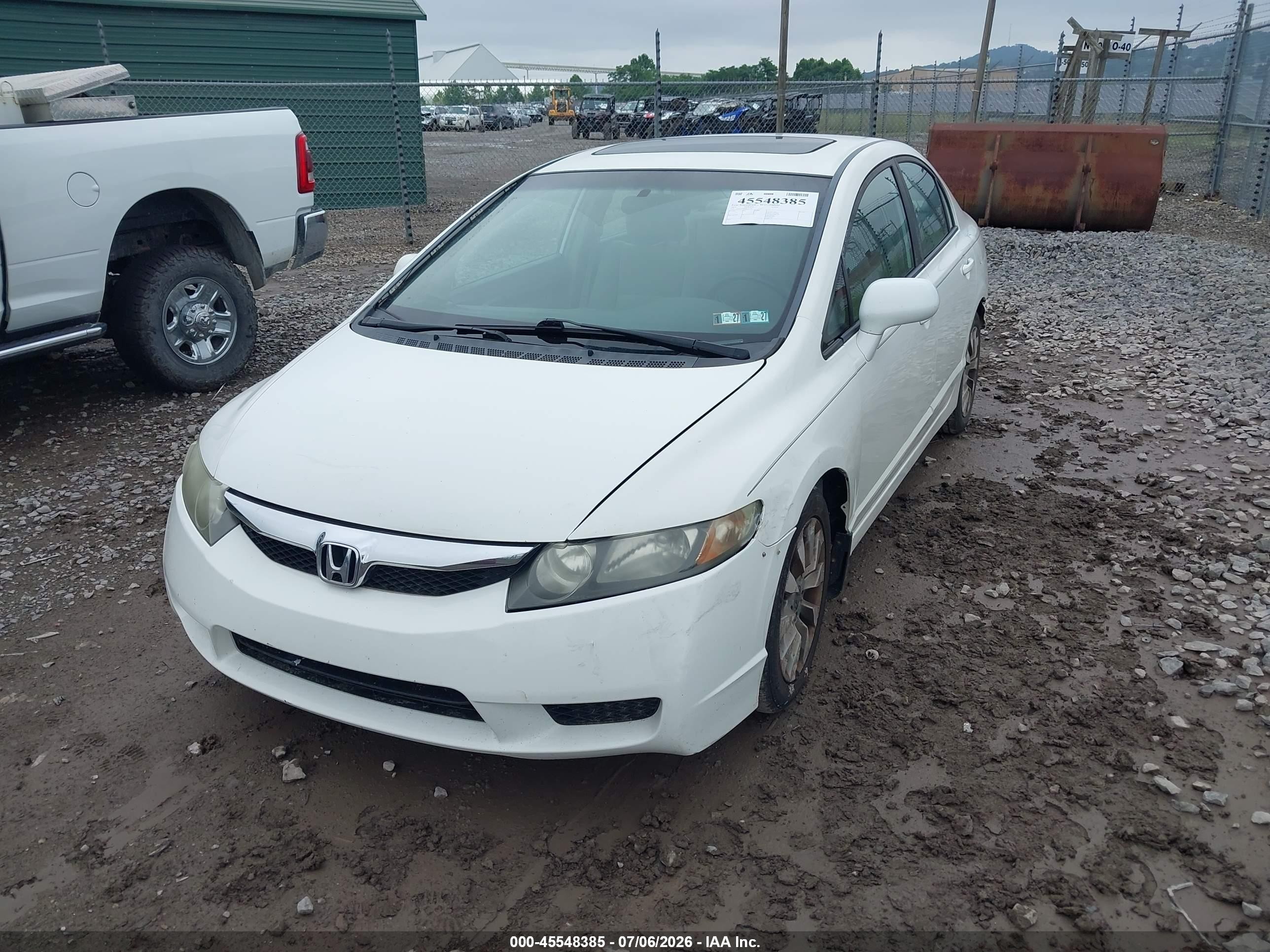 2011 Honda Civic Ex White vin: 19XFA1F88BE017097