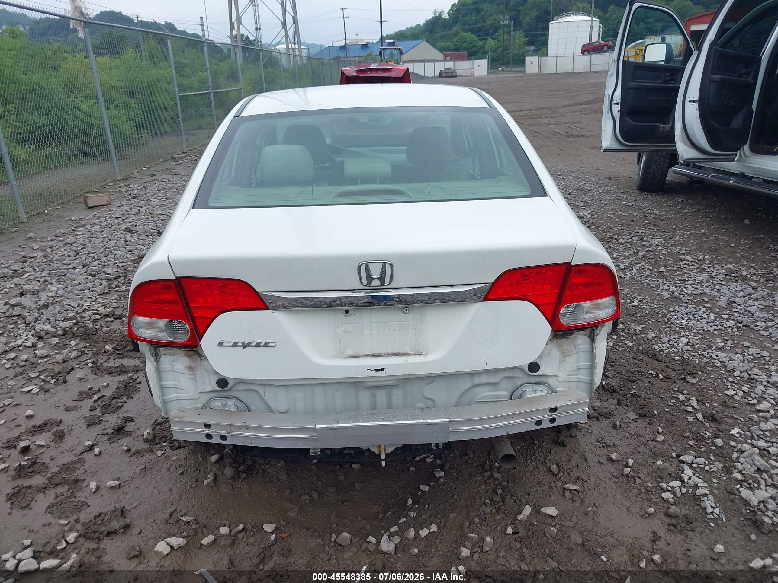 2011 Honda Civic Ex White vin: 19XFA1F88BE017097