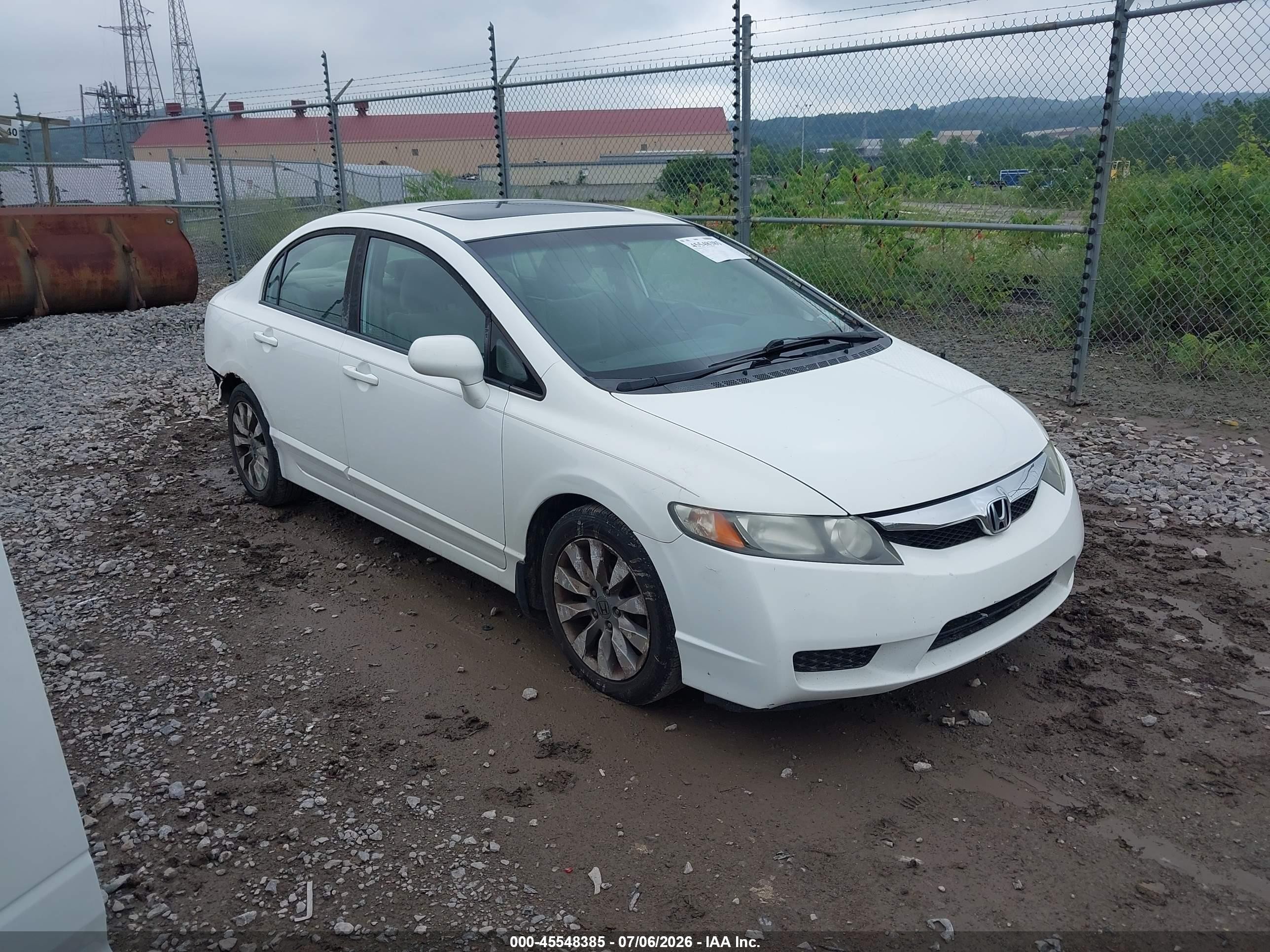 2011 Honda Civic Ex White vin: 19XFA1F88BE017097