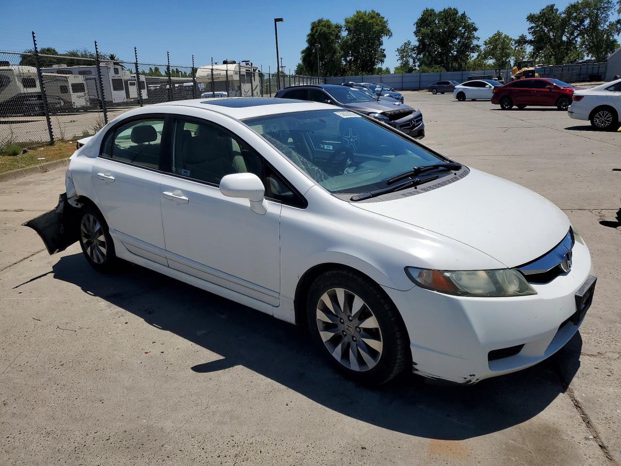 2010 Honda Civic Ex White vin: 19XFA1F8XAE019027