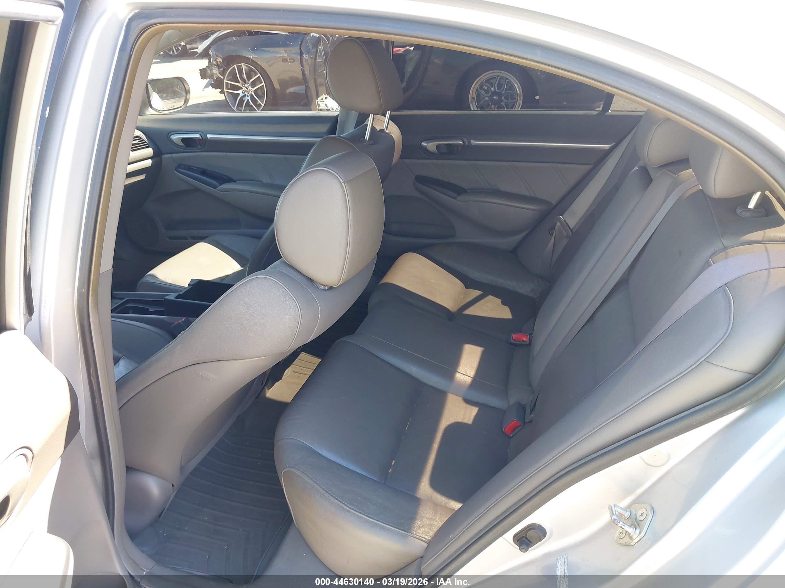 2011 Honda Civic Ex-l Silver vin: 19XFA1F91BE030962