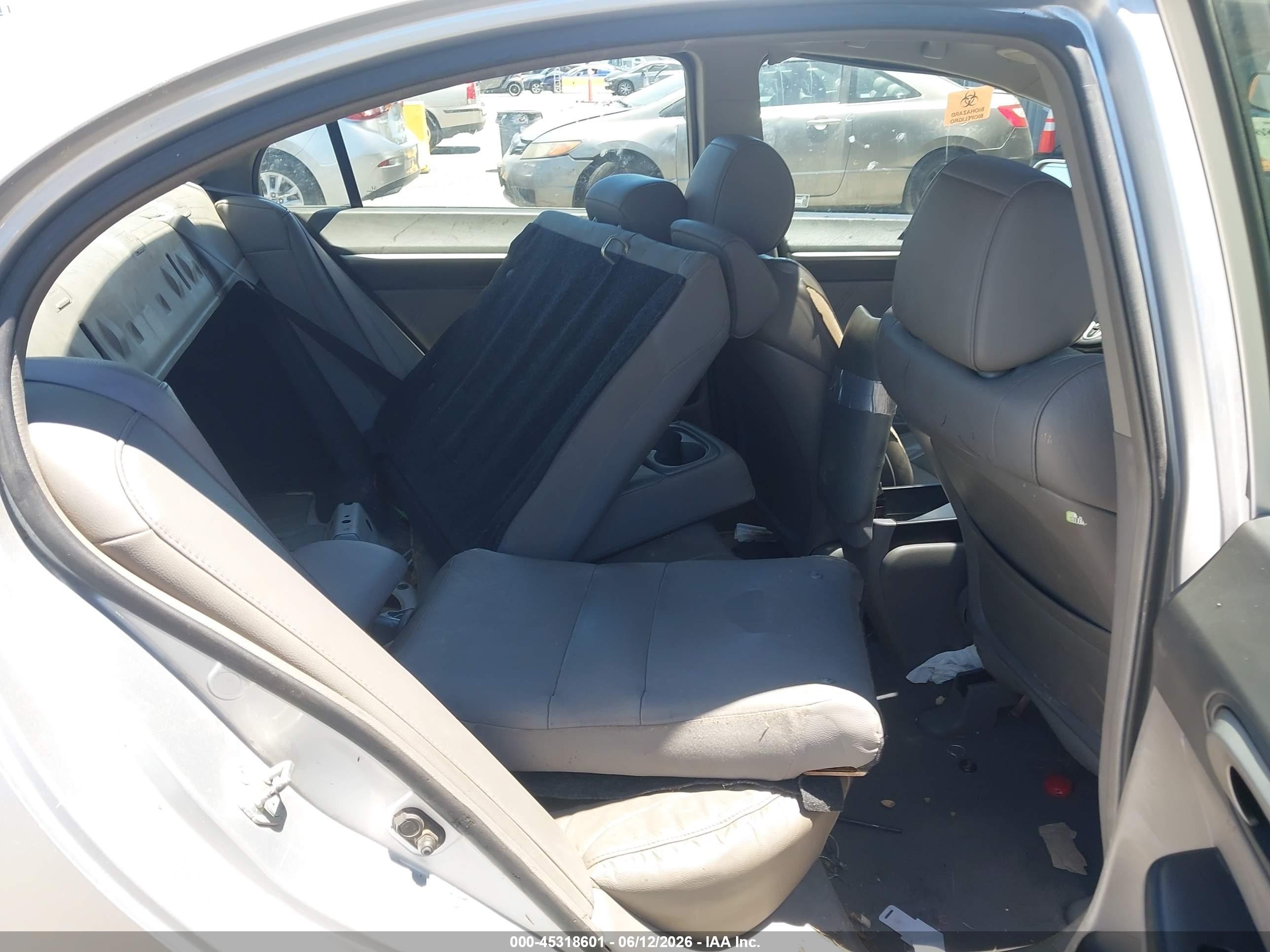 2011 Honda Civic Ex-l Silver vin: 19XFA1F9XBE023976