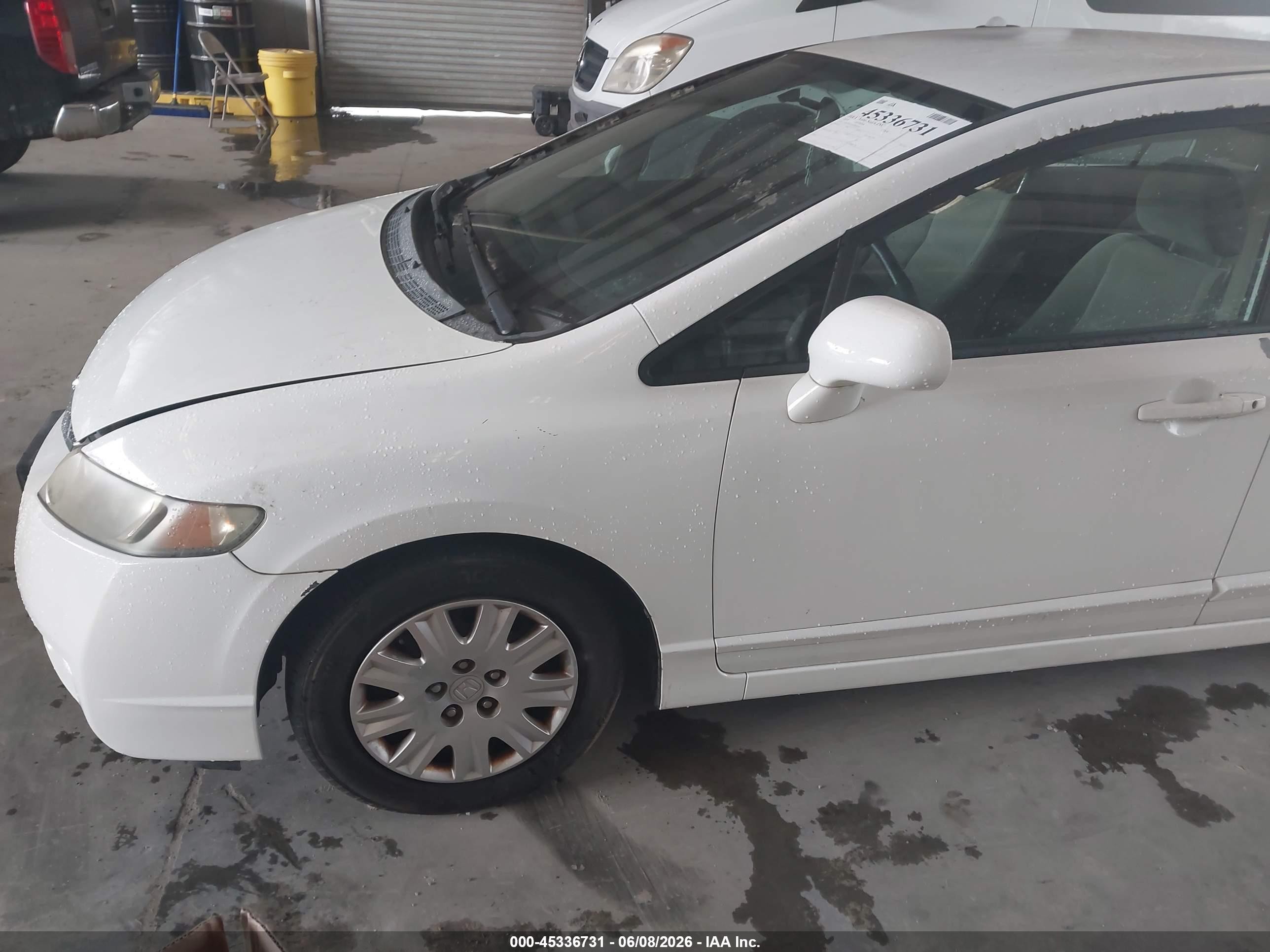 2010 Honda Civic Gx White vin: 19XFA4F52AE000382
