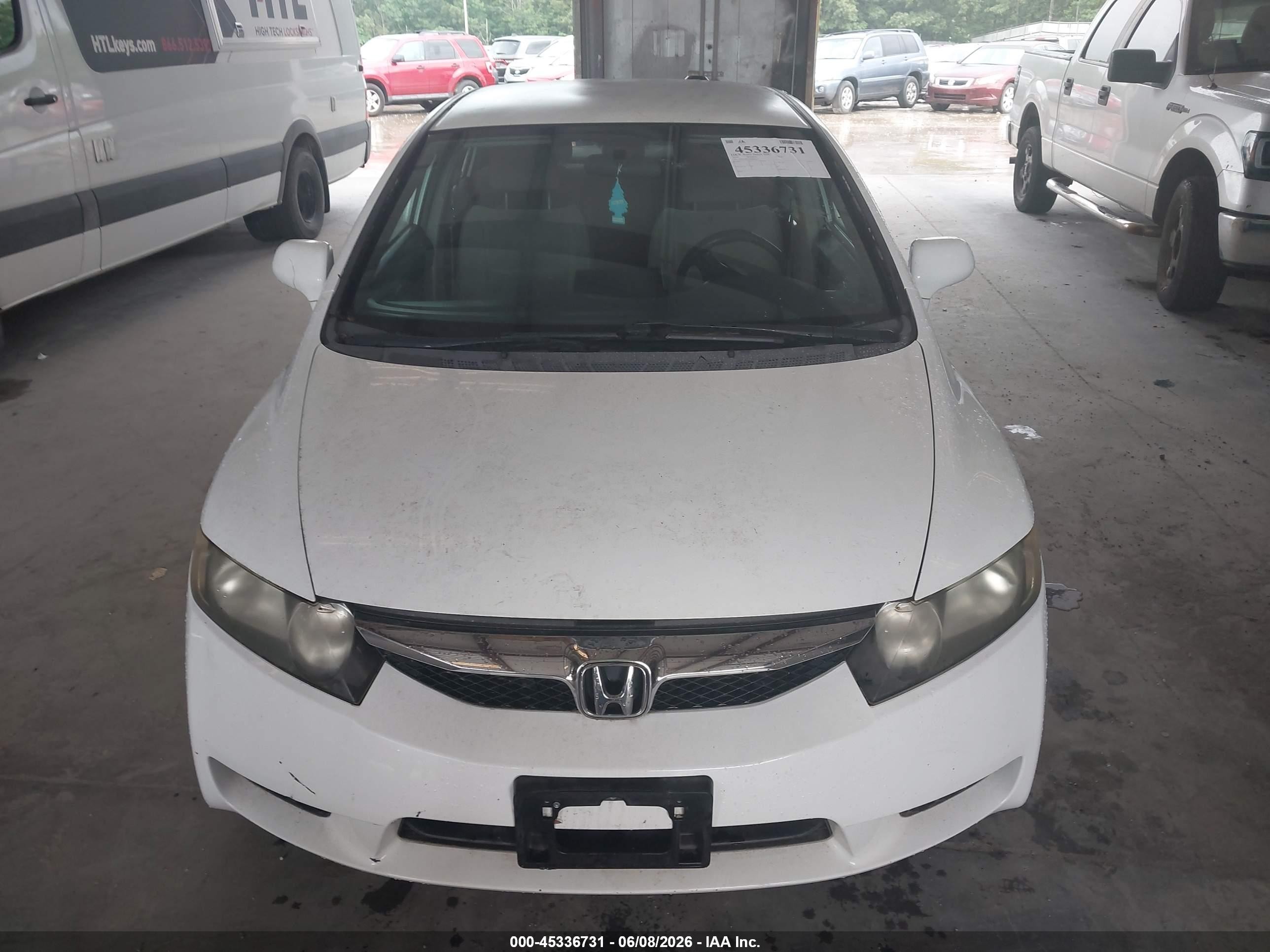 2010 Honda Civic Gx White vin: 19XFA4F52AE000382