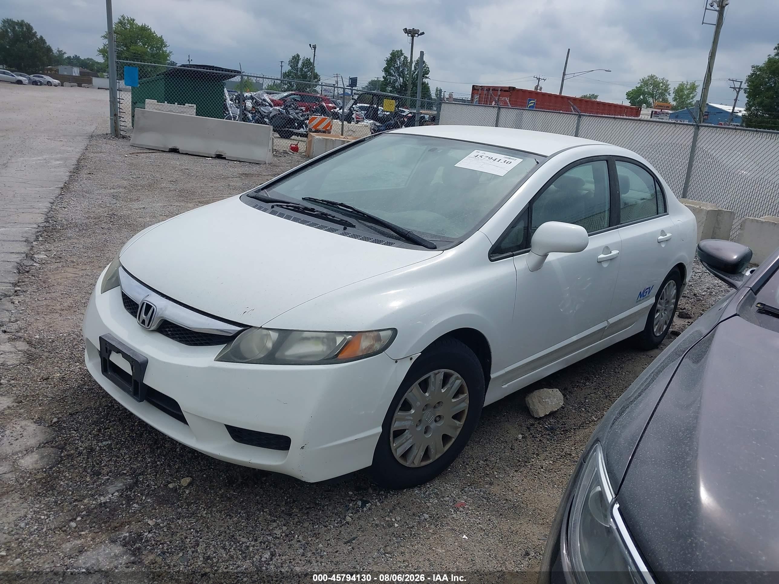 2010 Honda Civic Gx White vin: 19XFA4F53AE000407