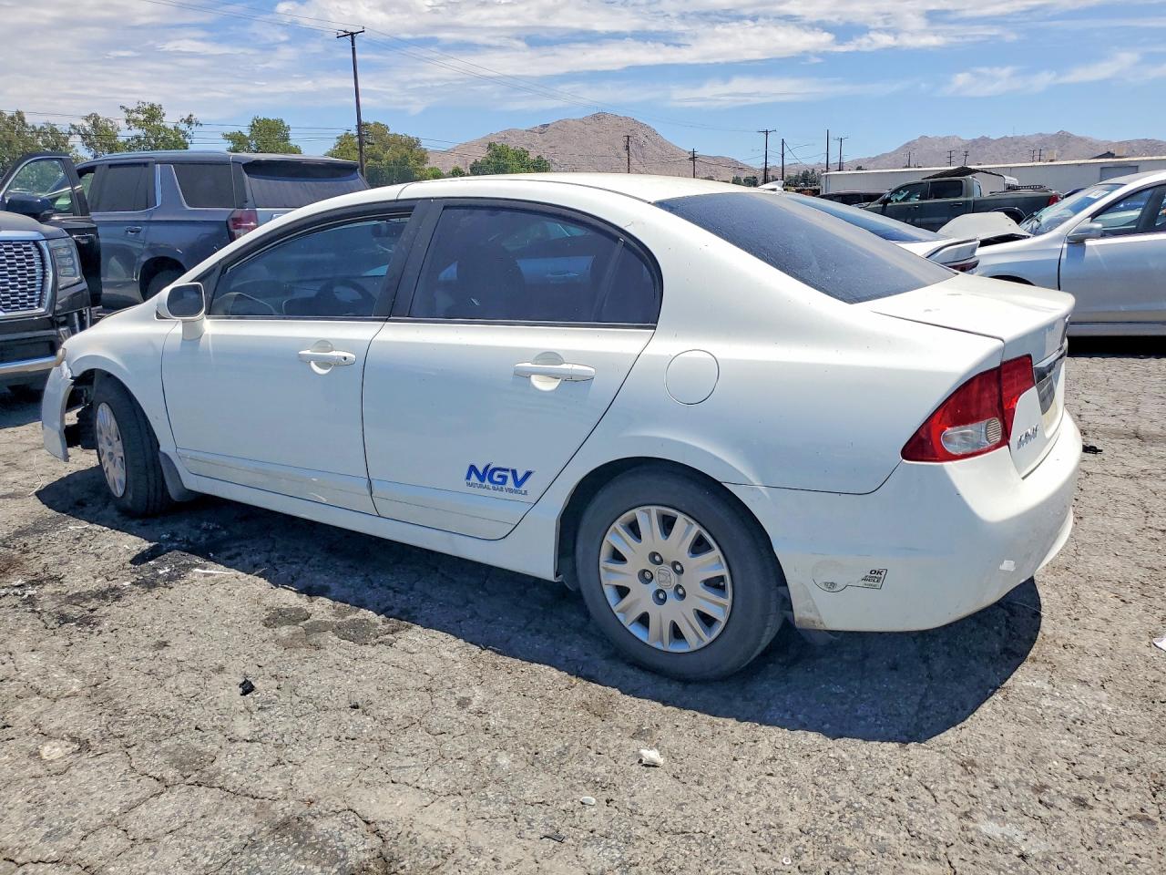 2010 Honda Civic Gx White vin: 19XFA4F55AE000747