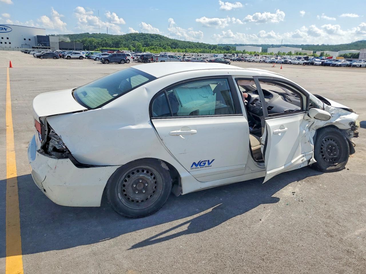 2011 Honda Civic Gx White vin: 19XFA4F56BE000208