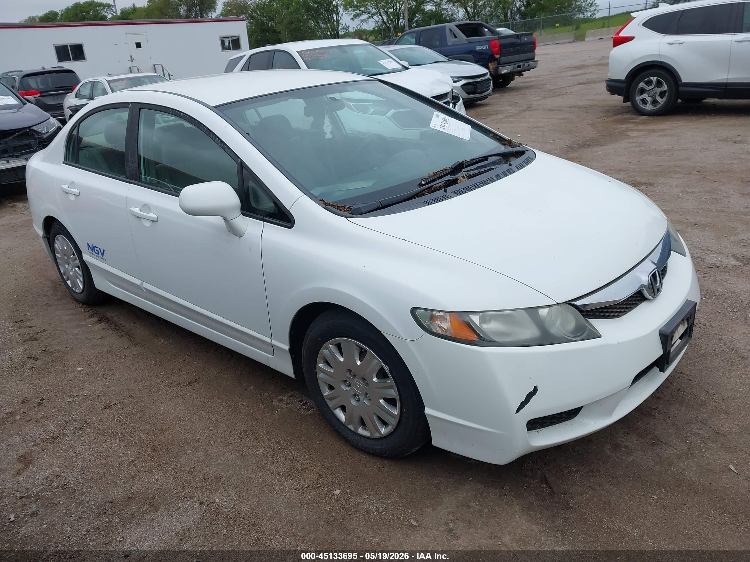 2011 Honda Civic Gx White vin: 19XFA4F56BE000712