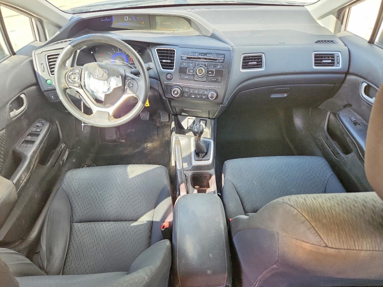 2015 Honda Civic Lx Серебряный vin: 19XFB2E50FE062955