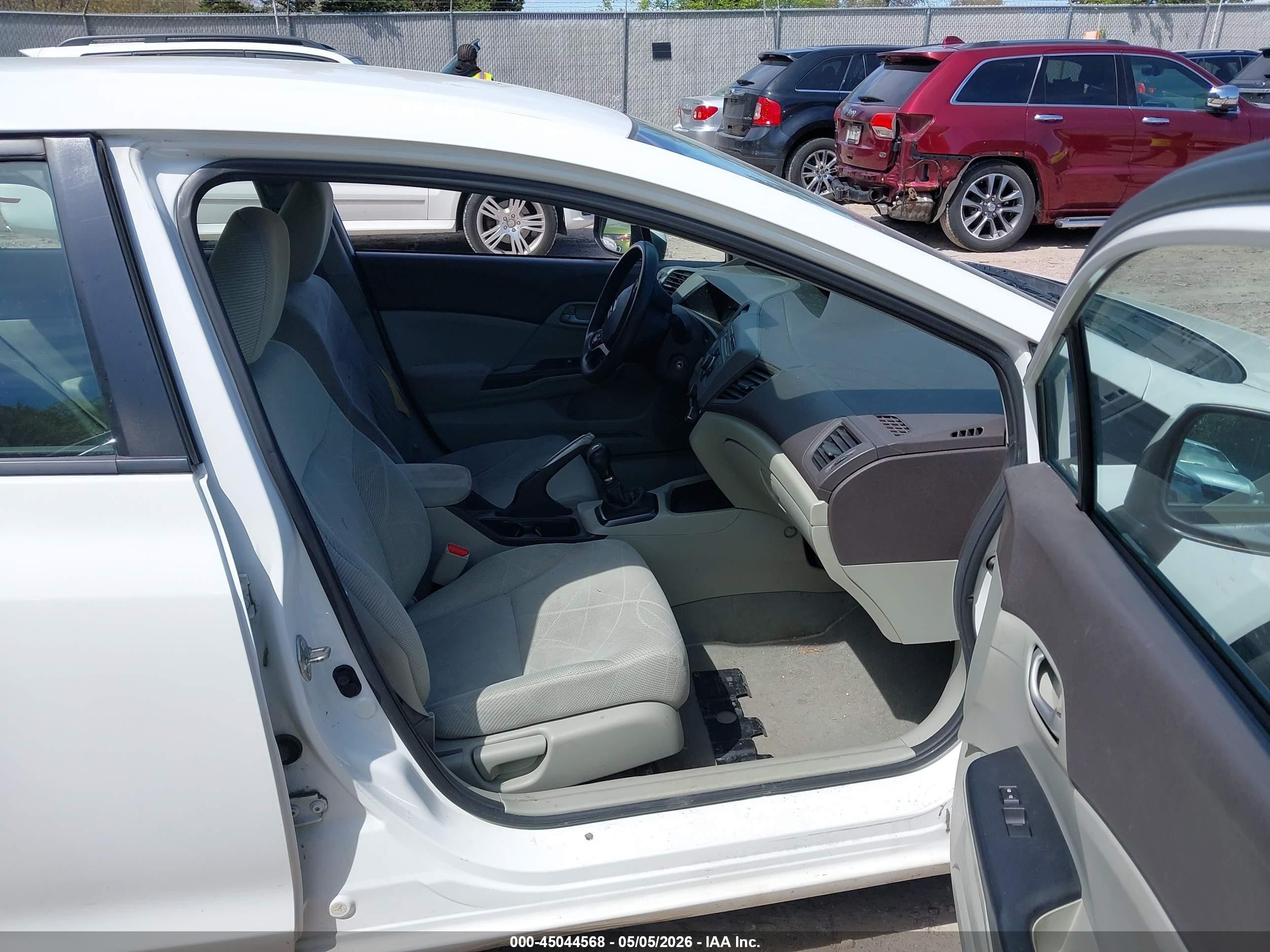2012 Honda Civic Lx White vin: 19XFB2E51CE002288