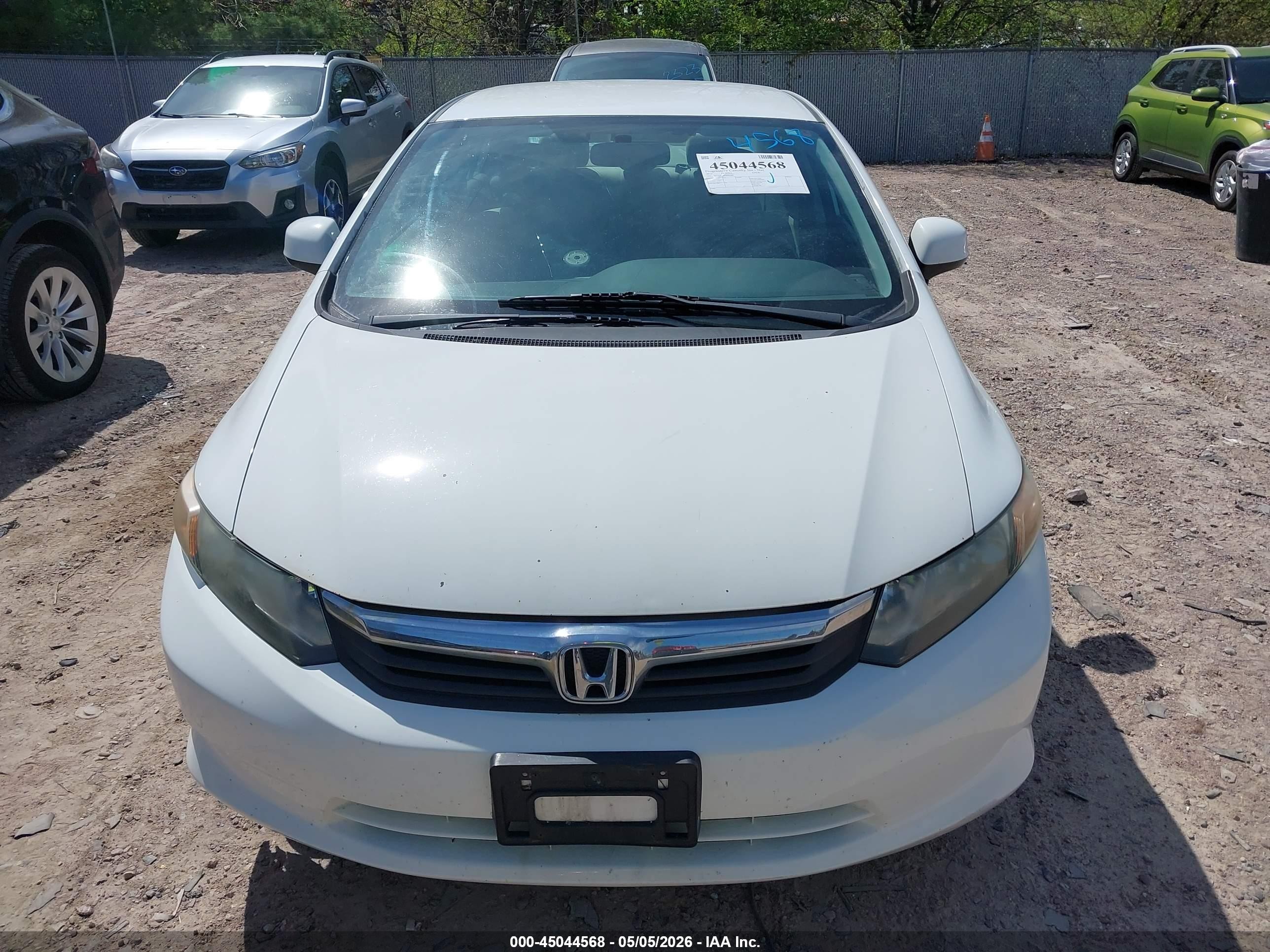 2012 Honda Civic Lx White vin: 19XFB2E51CE002288
