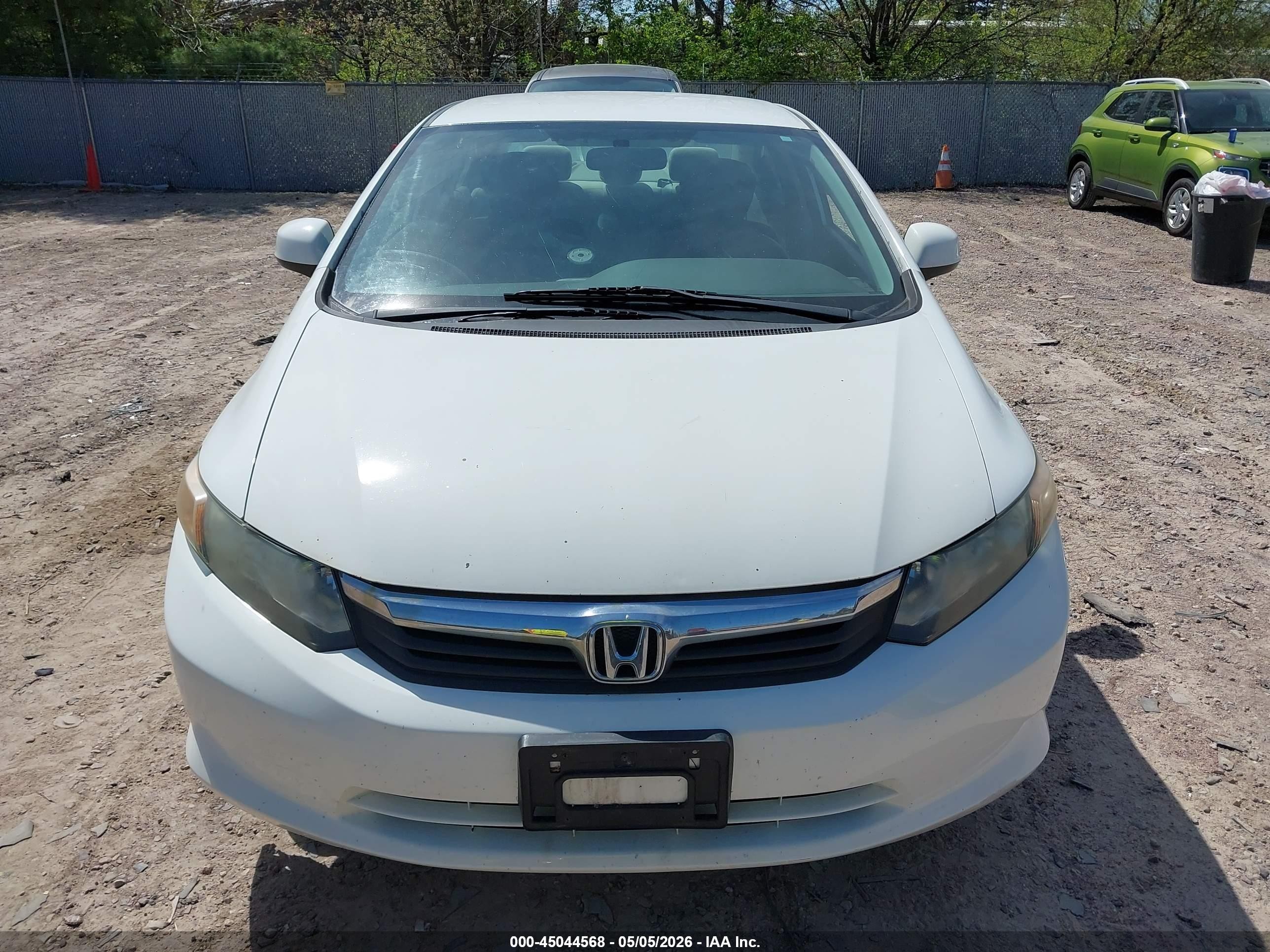 2012 Honda Civic Lx White vin: 19XFB2E51CE002288