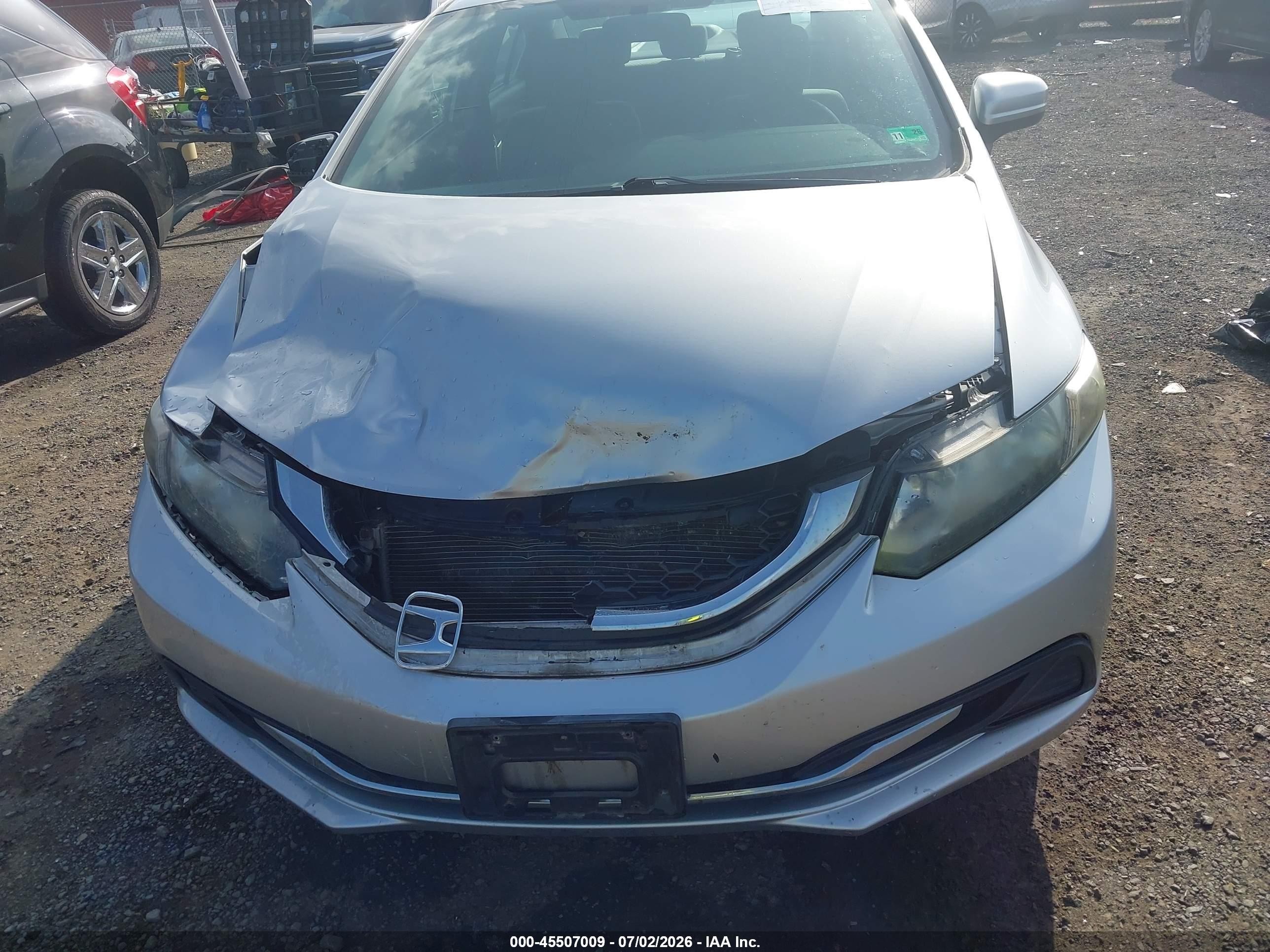 2015 Honda Civic Lx Silver vin: 19XFB2E51FE045484