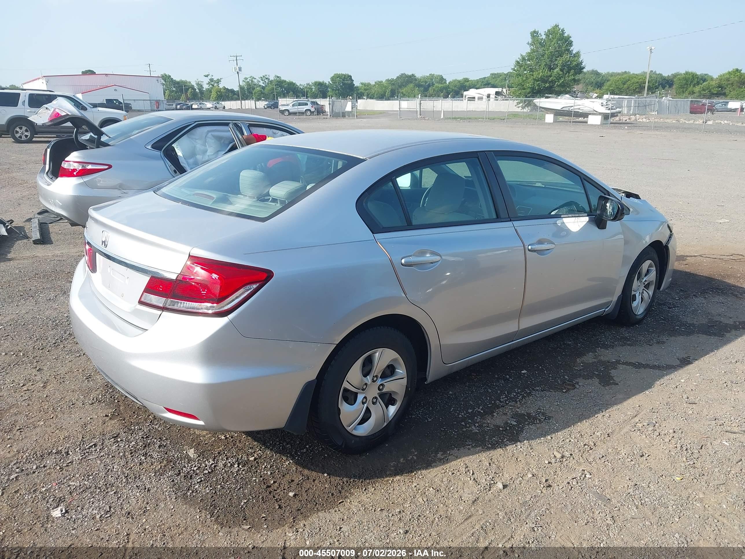 2015 Honda Civic Lx Silver vin: 19XFB2E51FE045484