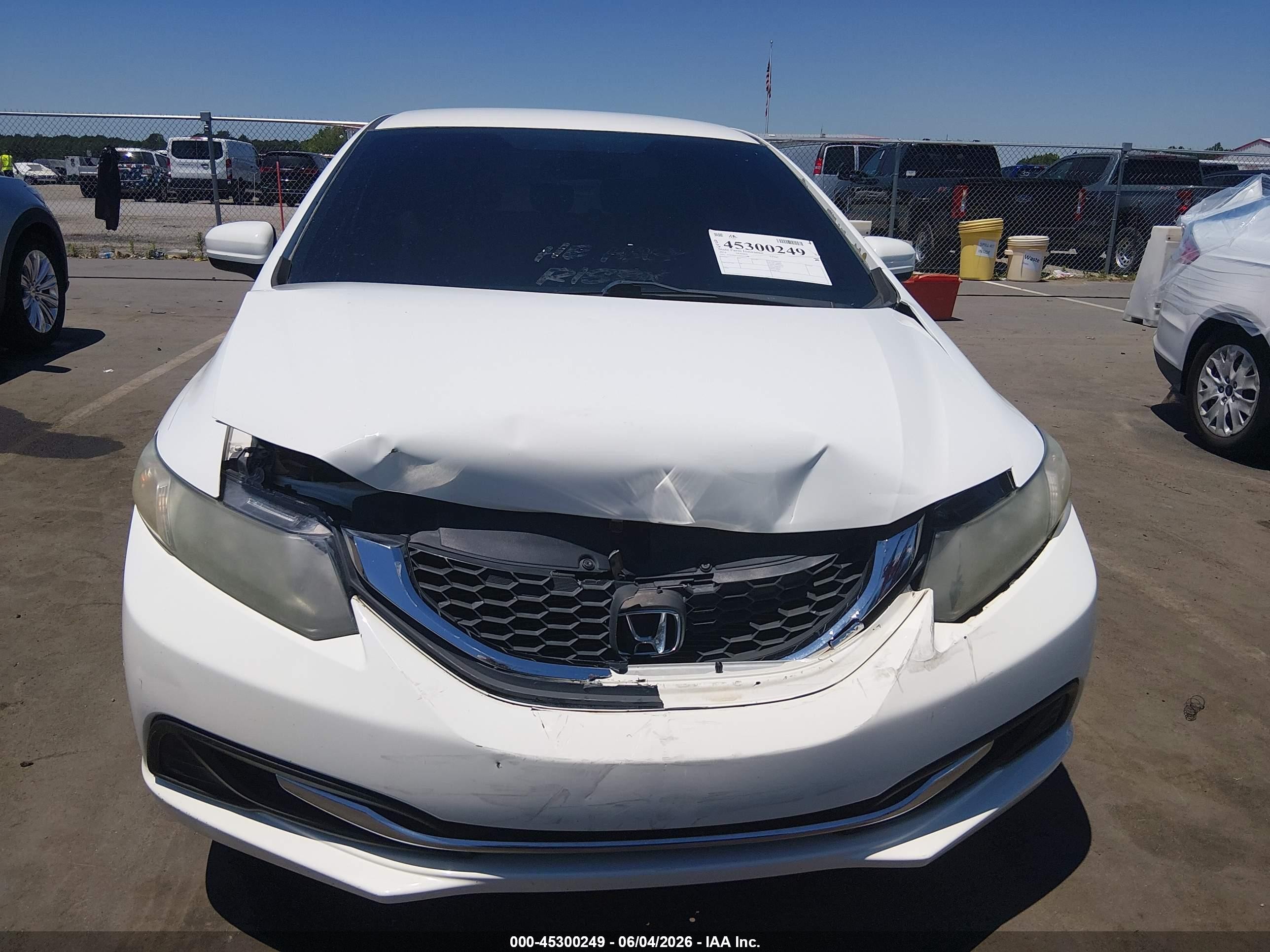 2014 Honda Civic Lx White vin: 19XFB2E53EE037188
