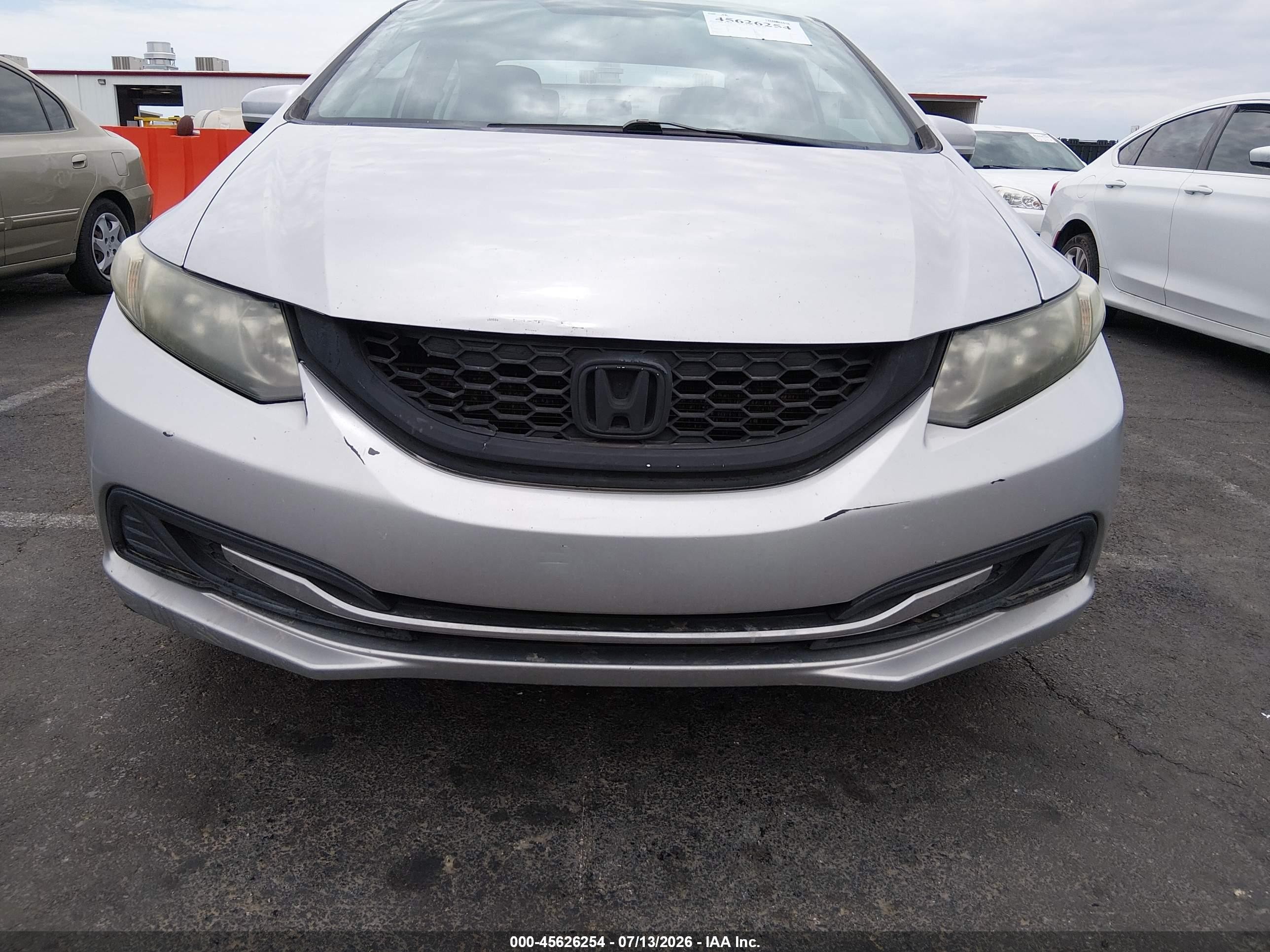2014 Honda Civic Lx Silver vin: 19XFB2E54EE055537